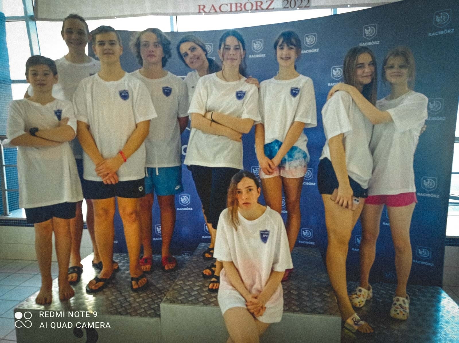 Zdjęcie w galerii na portalu naszraciborz.pl: Pływacy szkół sportowych z całej Polski ścigają się w H2Ostróg wiadomości z regionu