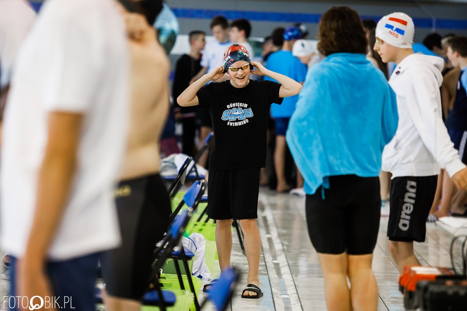 Zdjęcie w galerii na portalu naszraciborz.pl: Pływacy szkół sportowych z całej Polski ścigają się w H2Ostróg wiadomości z regionu