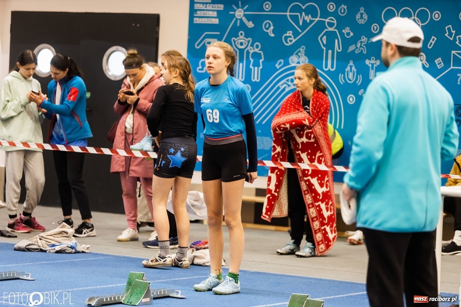 Zdjęcie w galerii na portalu naszraciborz.pl: Racibórz gospodarzem Halowych Mistrzostw Śląska Młodzików w LA wiadomości z regionu