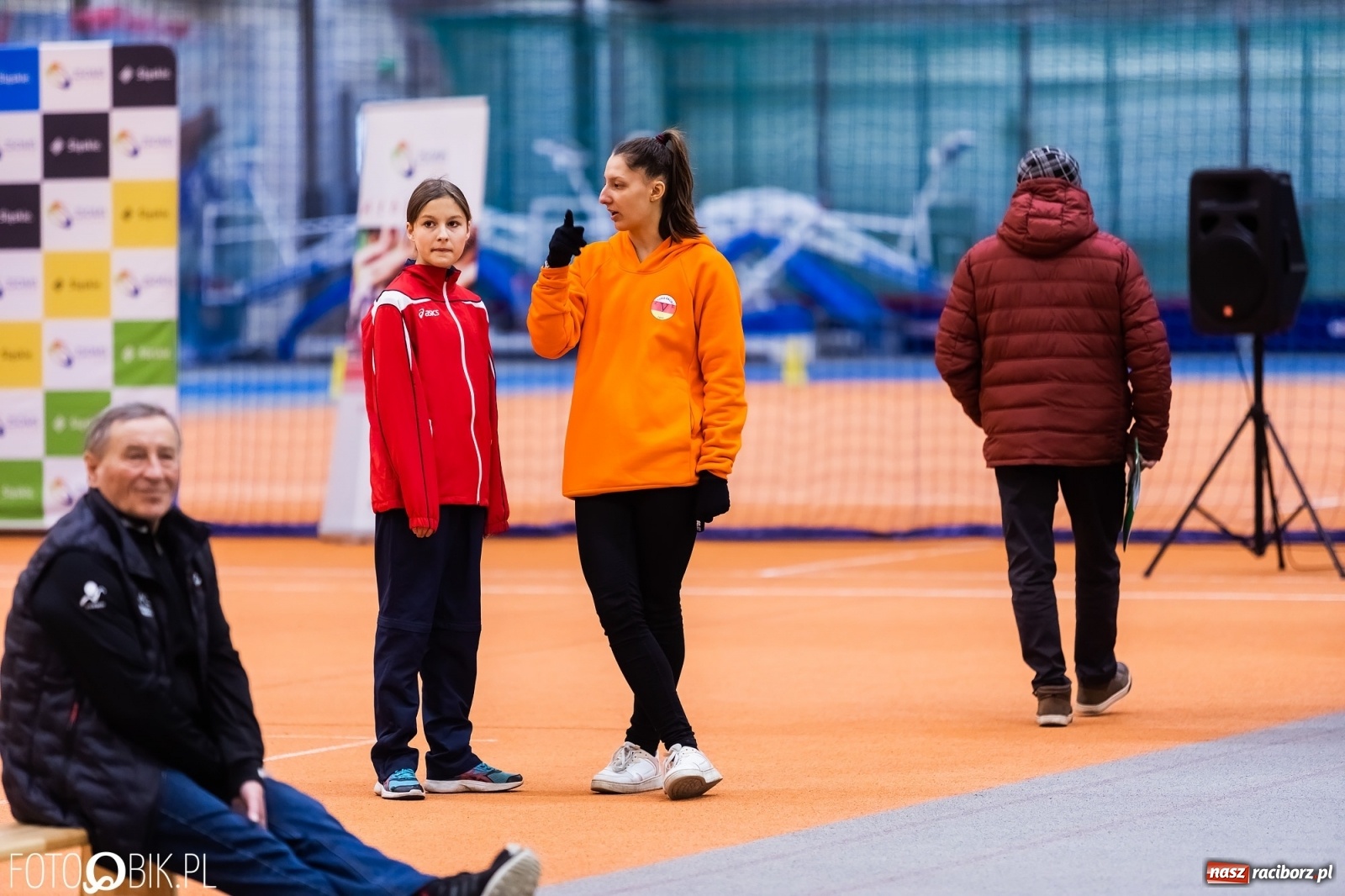 Zdjęcie w galerii na portalu naszraciborz.pl: Racibórz gospodarzem Halowych Mistrzostw Śląska Młodzików w LA wiadomości z regionu