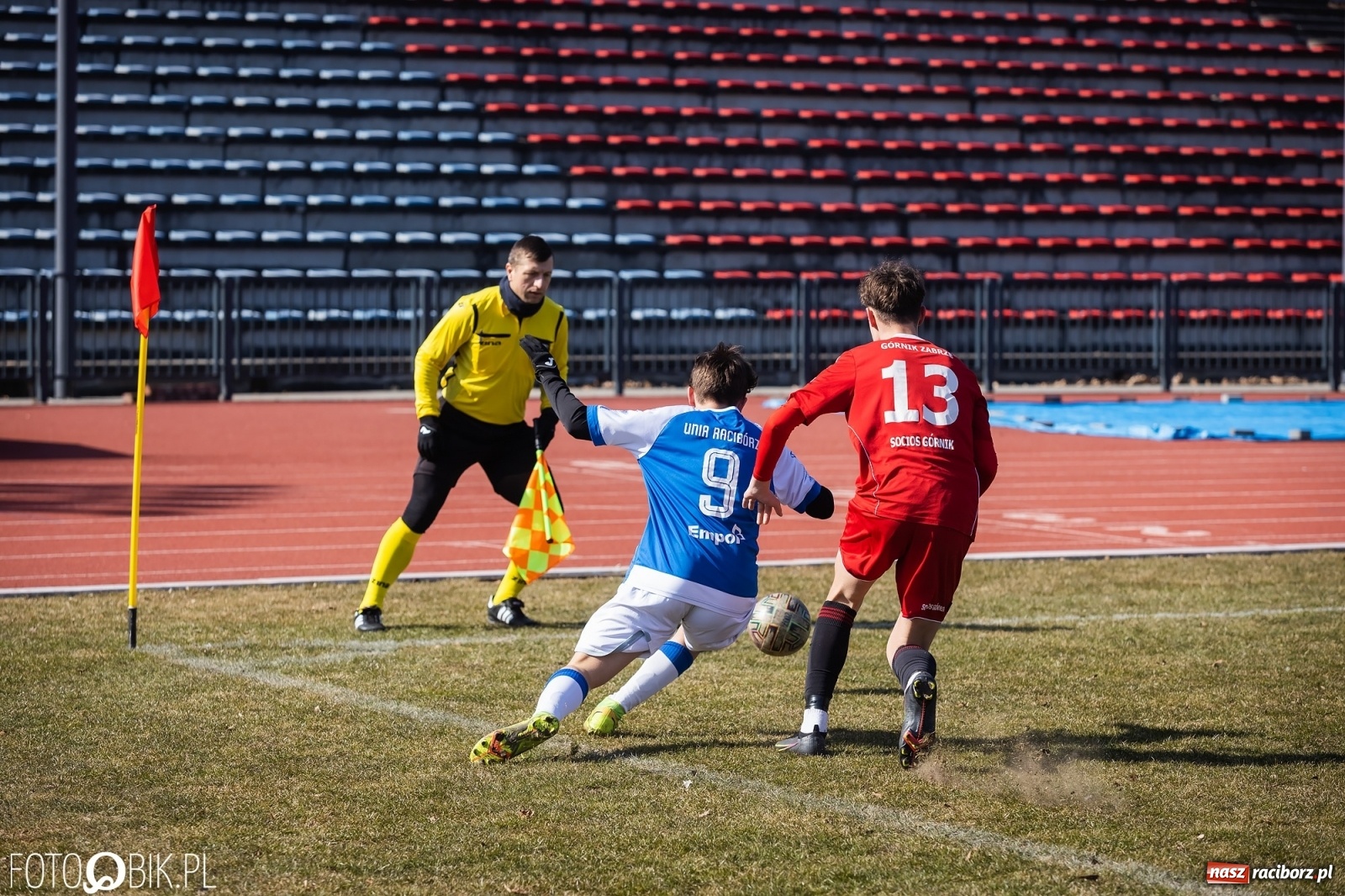 Zdjęcie w galerii na portalu naszraciborz.pl: I liga trampkarzy. Udana inauguracja Unii Racibórz [FOTO] wiadomości z regionu
