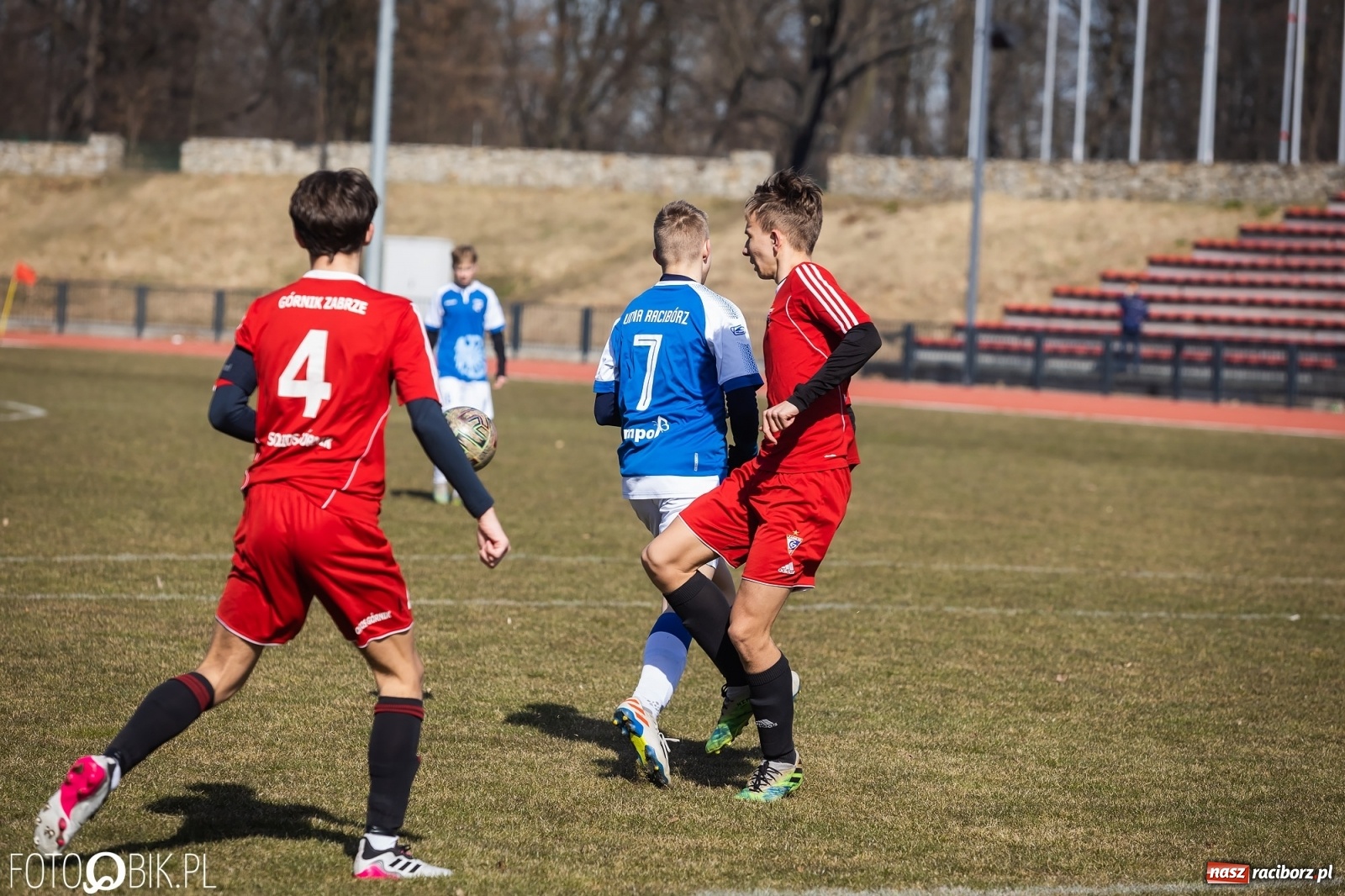 Zdjęcie w galerii na portalu naszraciborz.pl: I liga trampkarzy. Udana inauguracja Unii Racibórz [FOTO] wiadomości z regionu