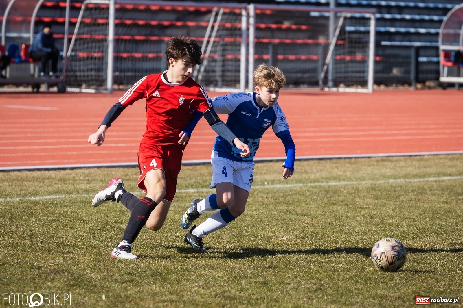 Zdjęcie w galerii na portalu naszraciborz.pl: I liga trampkarzy. Udana inauguracja Unii Racibórz [FOTO] wiadomości z regionu