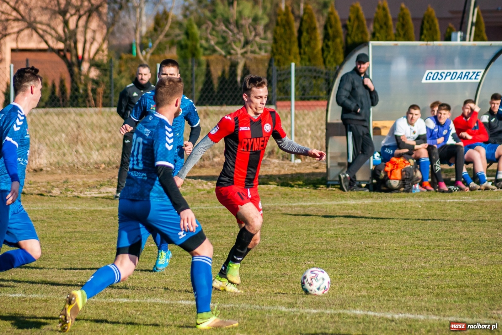 Zdjęcie w galerii na portalu naszraciborz.pl: Runda wiosenna wystartowała. Krzyżanowice lepsze od Rymera [FOTO] wiadomości z regionu