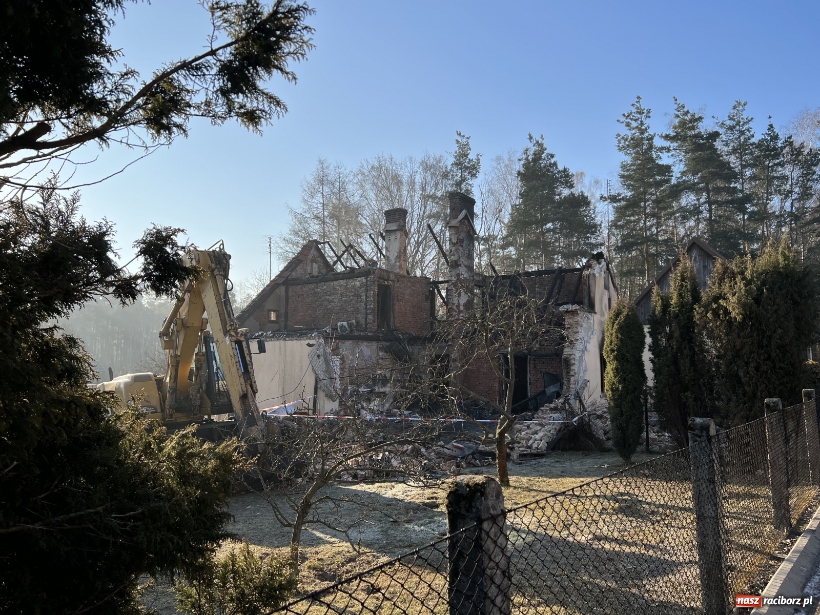 Zdjęcie w galerii na portalu naszraciborz.pl: Cegiełka do cegiełki - odbudujmy razem dom w Nędzy wiadomości z regionu