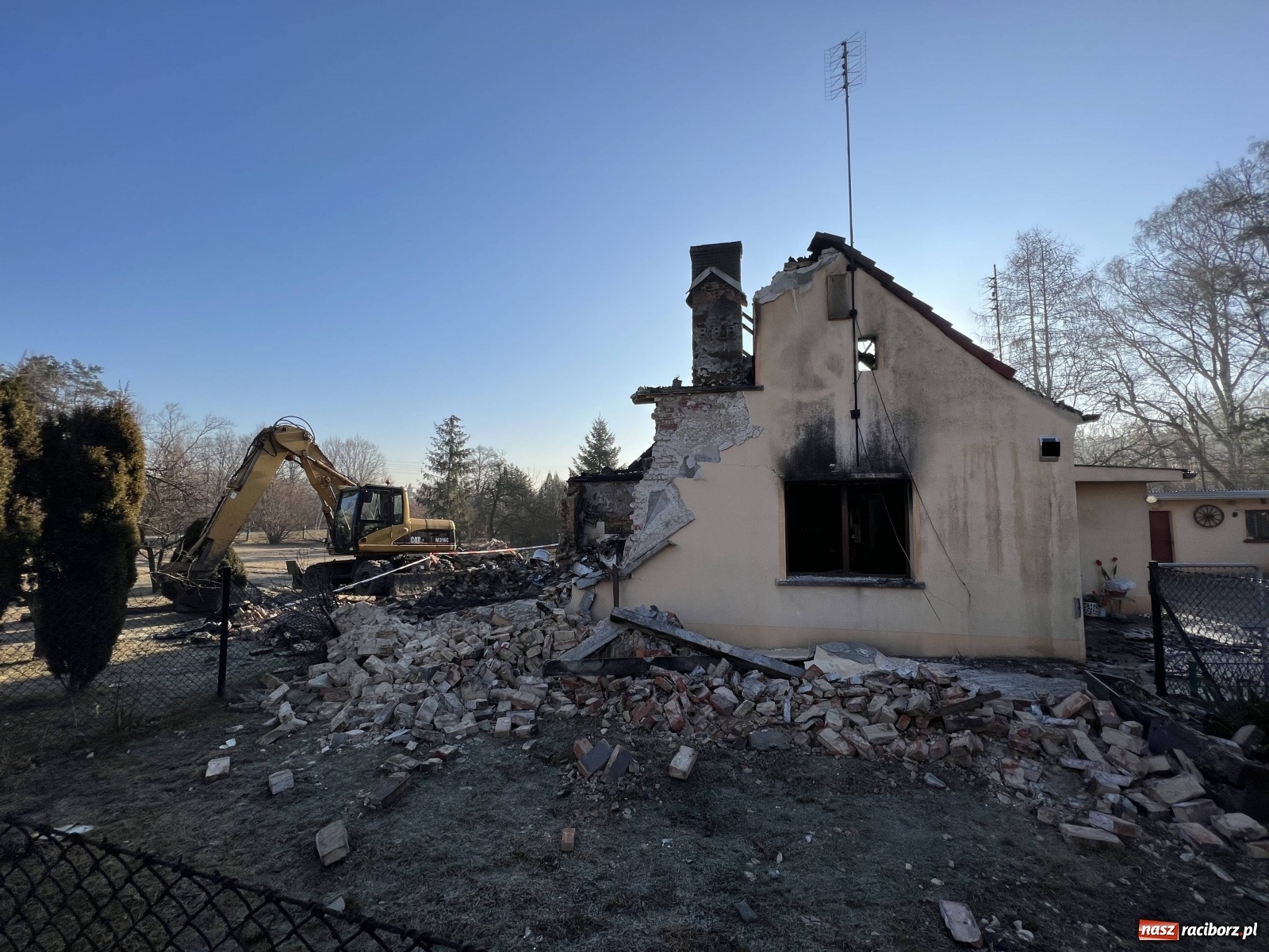 Zdjęcie w galerii na portalu naszraciborz.pl: Cegiełka do cegiełki - odbudujmy razem dom w Nędzy wiadomości z regionu