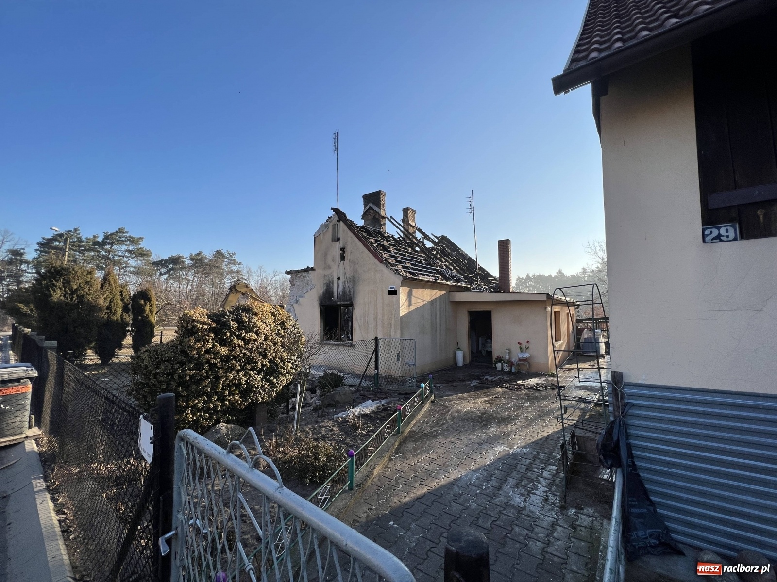 Zdjęcie w galerii na portalu naszraciborz.pl: Cegiełka do cegiełki - odbudujmy razem dom w Nędzy wiadomości z regionu