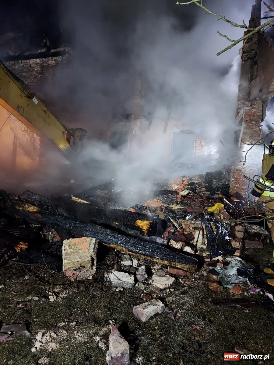 Zdjęcie w galerii na portalu naszraciborz.pl: Cegiełka do cegiełki - odbudujmy razem dom w Nędzy wiadomości z regionu