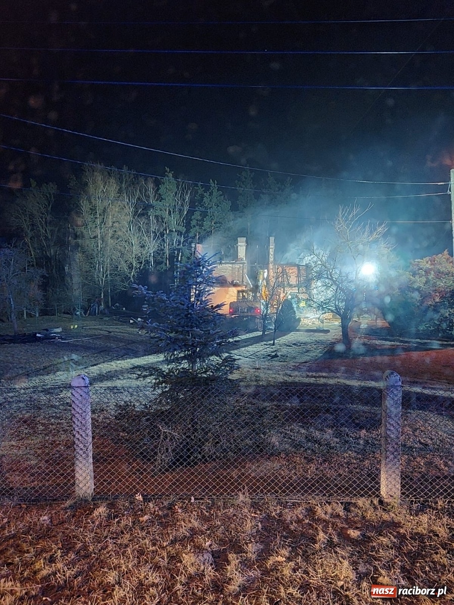 Zdjęcie w galerii na portalu naszraciborz.pl: Cegiełka do cegiełki - odbudujmy razem dom w Nędzy wiadomości z regionu