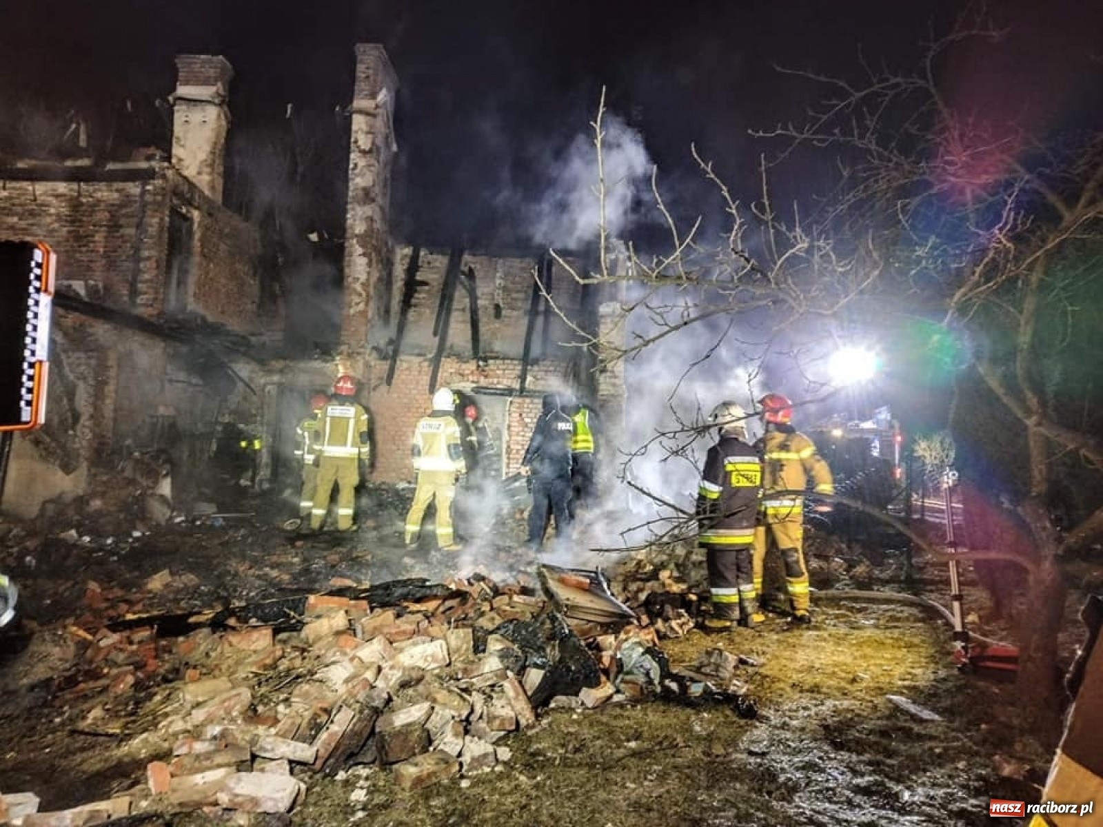 Zdjęcie w galerii na portalu naszraciborz.pl: Cegiełka do cegiełki - odbudujmy razem dom w Nędzy wiadomości z regionu
