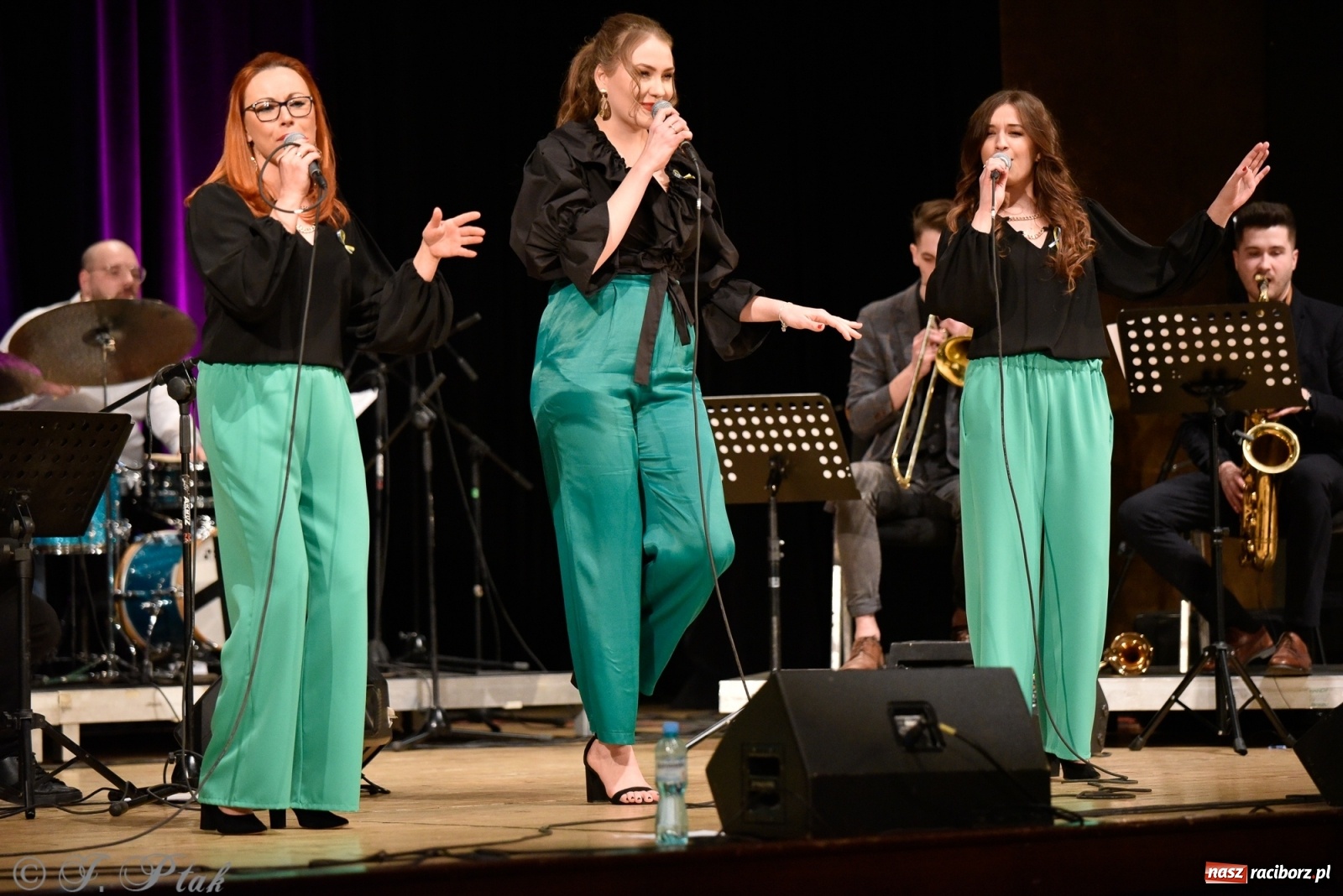 Zdjęcie w galerii na portalu naszraciborz.pl: Z miłości do Kobiet. Jazzowa sobota w RCK wiadomości z regionu