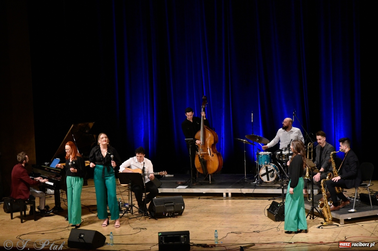 Zdjęcie w galerii na portalu naszraciborz.pl: Z miłości do Kobiet. Jazzowa sobota w RCK wiadomości z regionu