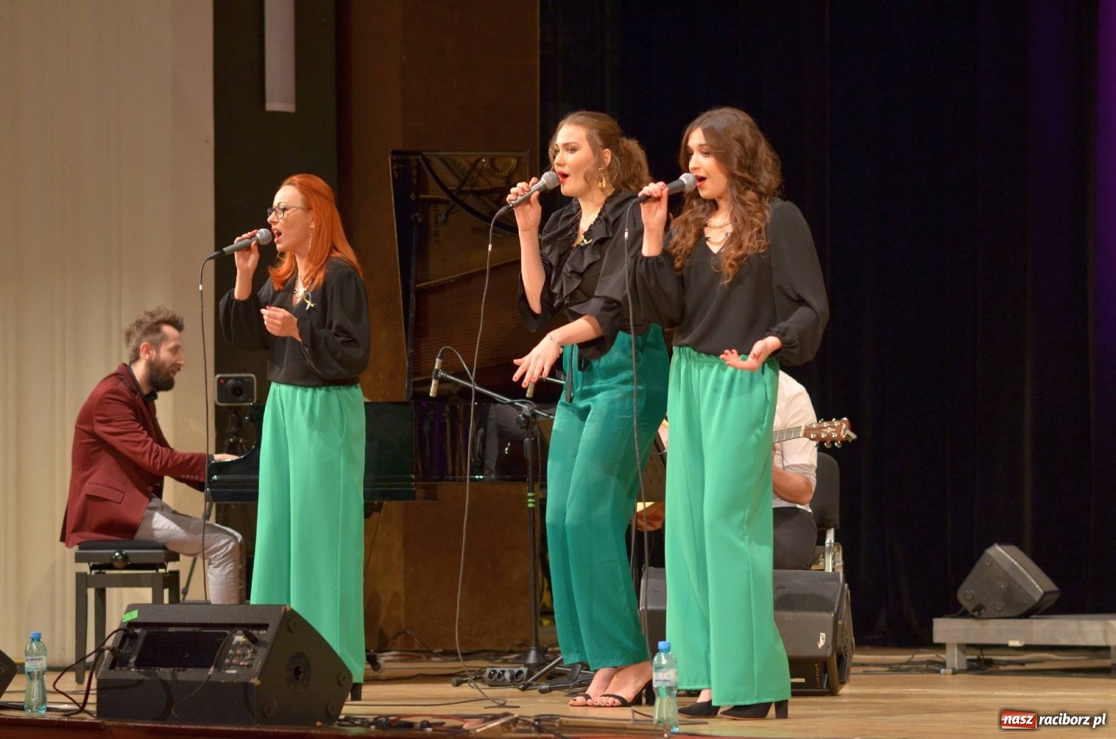 Zdjęcie w galerii na portalu naszraciborz.pl: Z miłości do Kobiet. Jazzowa sobota w RCK wiadomości z regionu