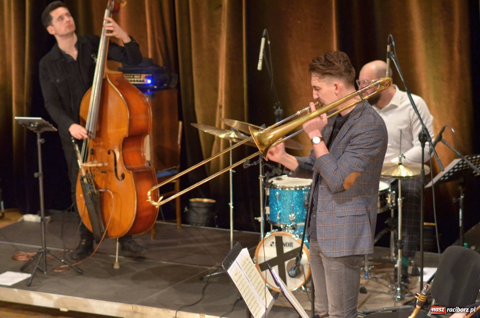 Zdjęcie w galerii na portalu naszraciborz.pl: Z miłości do Kobiet. Jazzowa sobota w RCK wiadomości z regionu