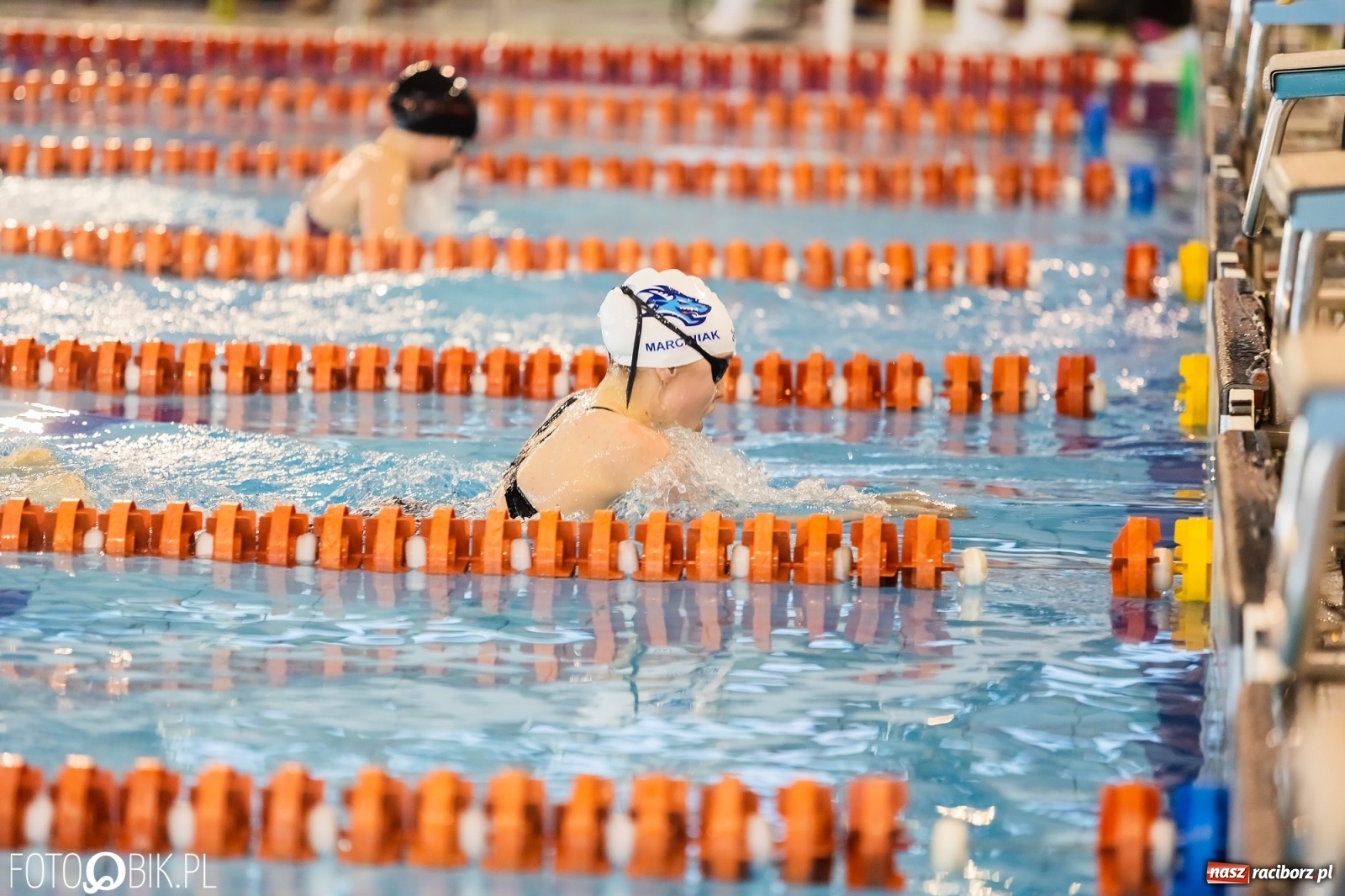 Zdjęcie w galerii na portalu naszraciborz.pl: Mistrzostwa Szkół Sportowych w Pływaniu w H2Ostróg wiadomości z regionu