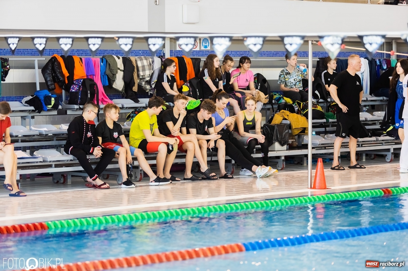 Zdjęcie w galerii na portalu naszraciborz.pl: Mistrzostwa Szkół Sportowych w Pływaniu w H2Ostróg wiadomości z regionu