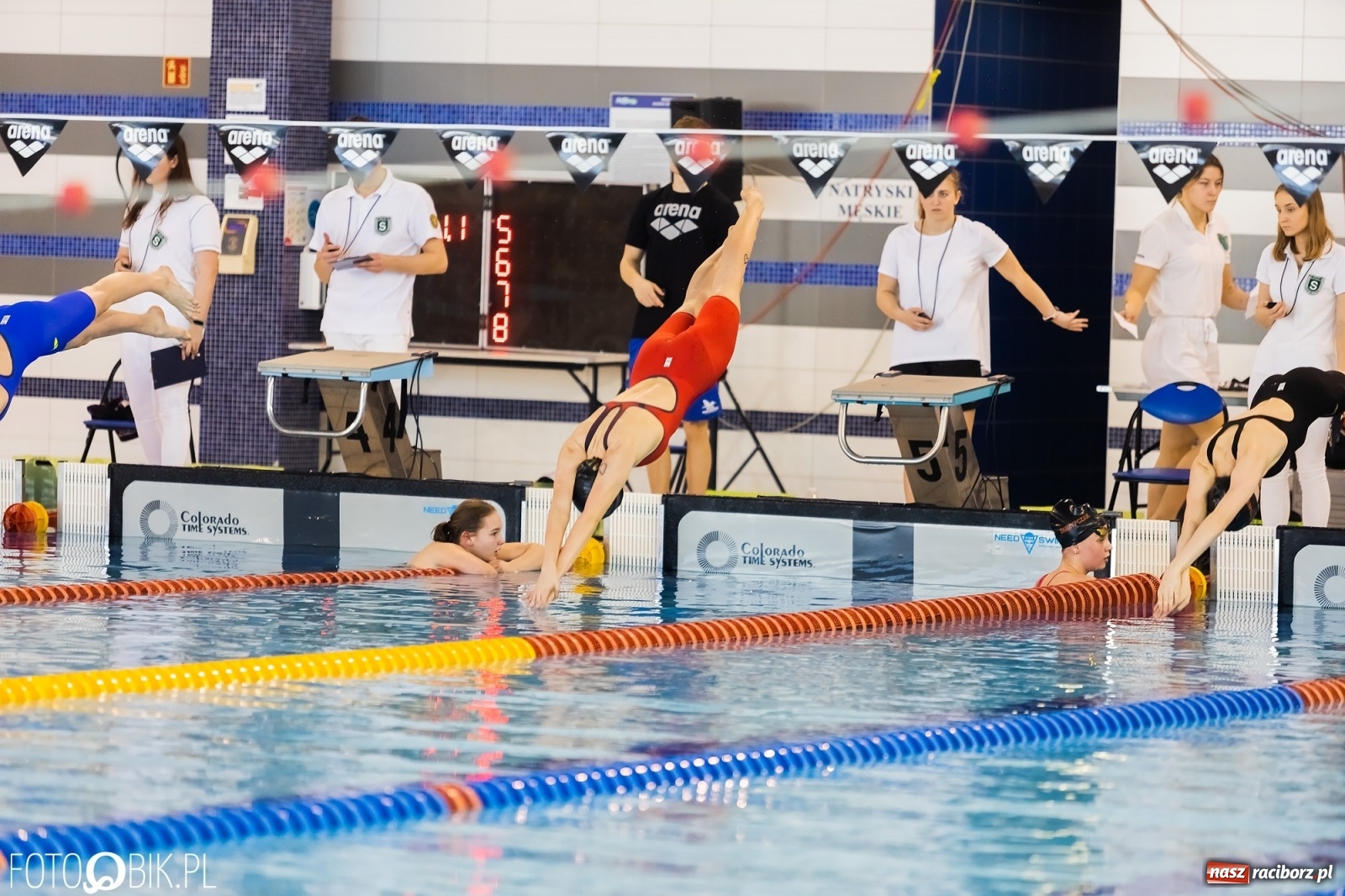 Zdjęcie w galerii na portalu naszraciborz.pl: Mistrzostwa Szkół Sportowych w Pływaniu w H2Ostróg wiadomości z regionu