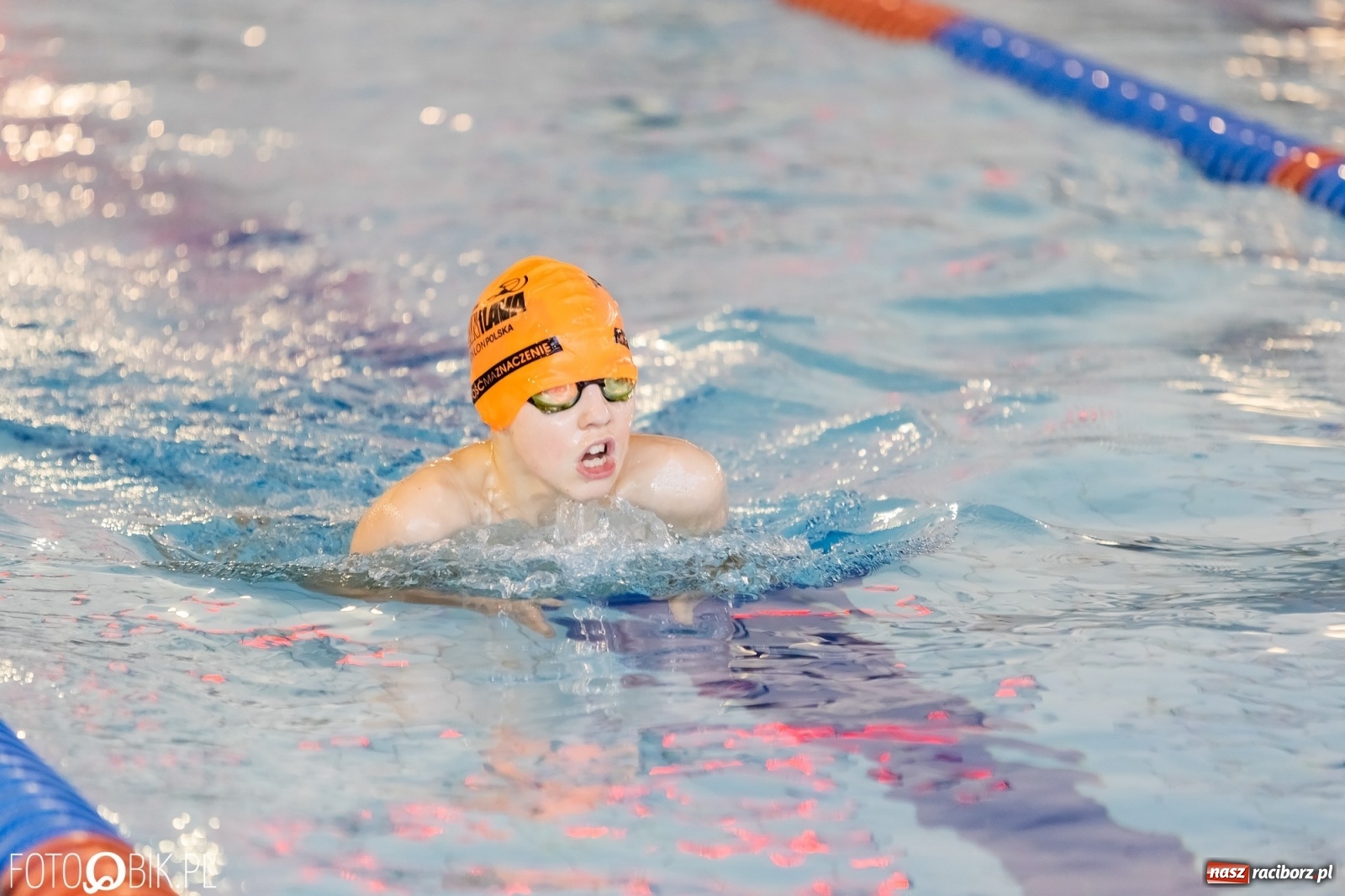 Zdjęcie w galerii na portalu naszraciborz.pl: Mistrzostwa Szkół Sportowych w Pływaniu w H2Ostróg wiadomości z regionu
