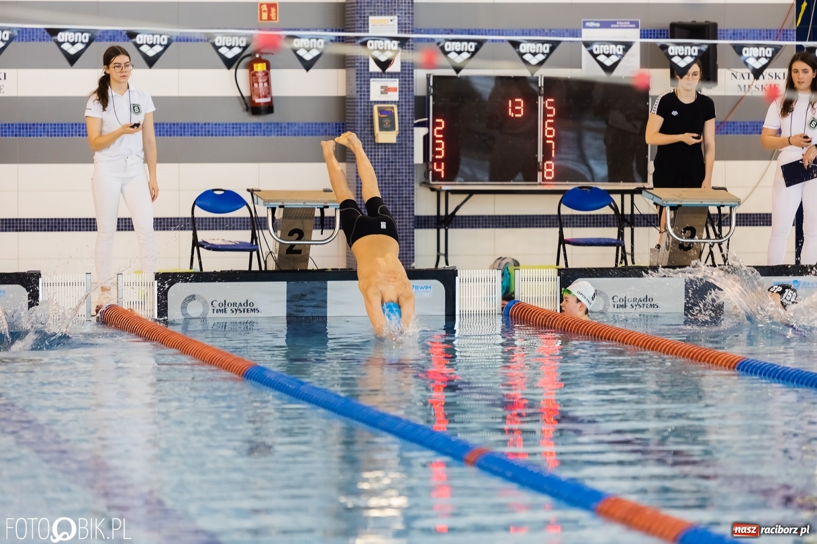Zdjęcie w galerii na portalu naszraciborz.pl: Mistrzostwa Szkół Sportowych w Pływaniu w H2Ostróg wiadomości z regionu