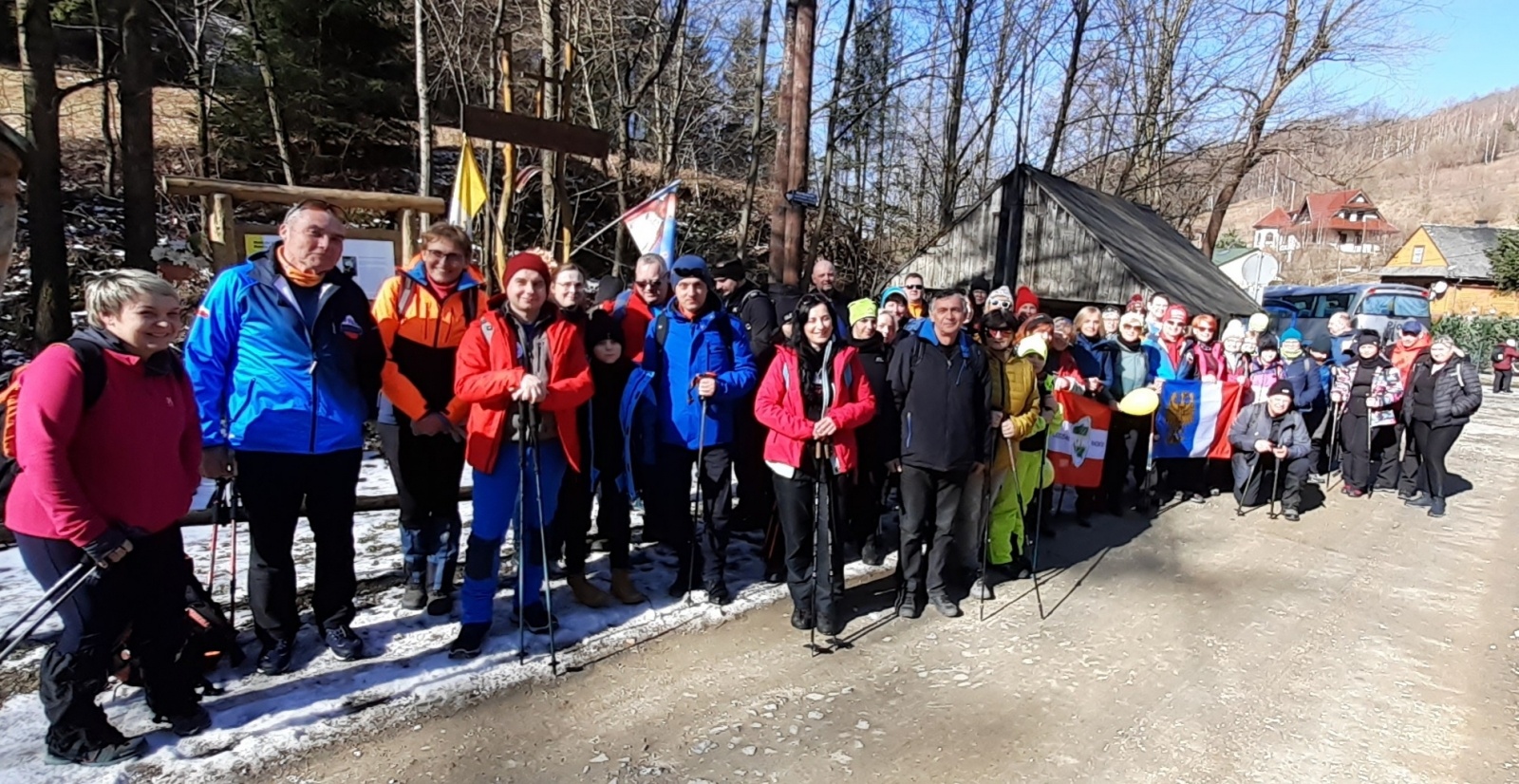 Zdjęcie w galerii na portalu naszraciborz.pl: Leskowiec i Łamana Skała - raciborzanie poznają Beskidy wiadomości z regionu