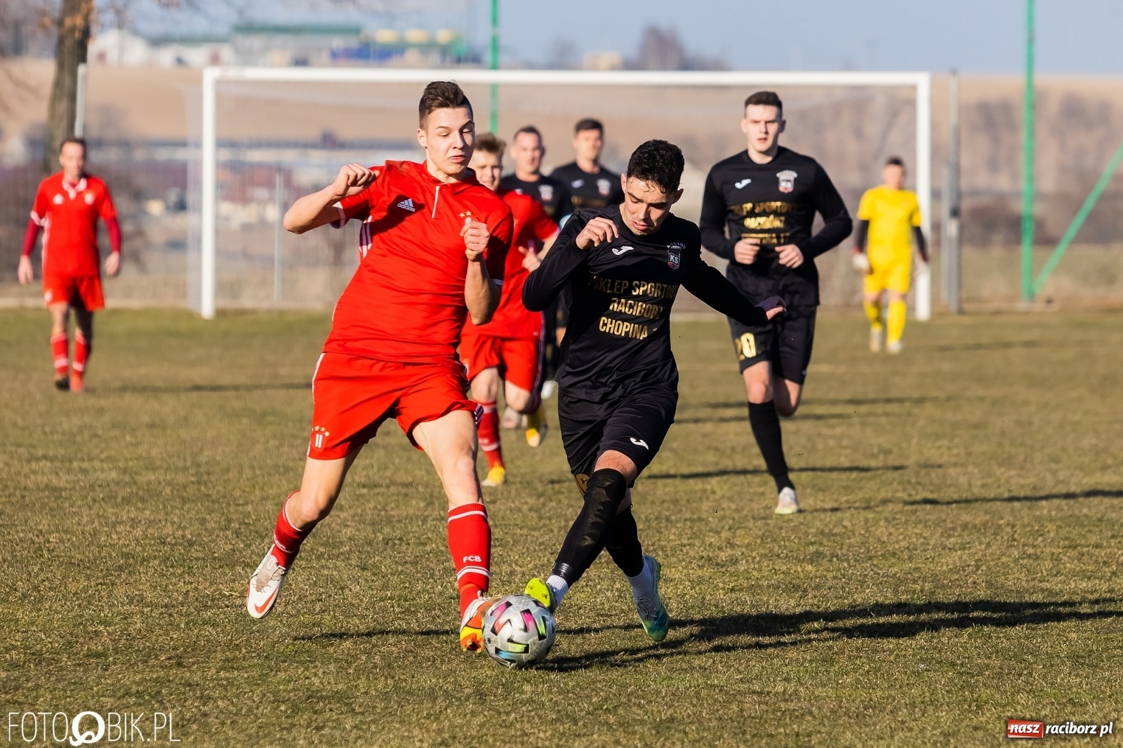 Zdjęcie w galerii na portalu naszraciborz.pl: Raszczyce uratowały punkt w starciu z Borucinem [FOTO] wiadomości z regionu