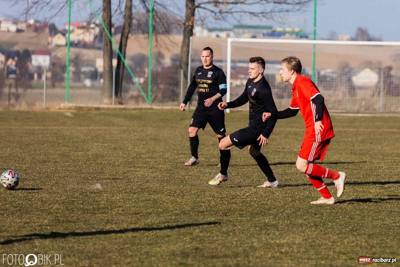 Zdjęcie w galerii na portalu naszraciborz.pl: Raszczyce uratowały punkt w starciu z Borucinem [FOTO] wiadomości z regionu
