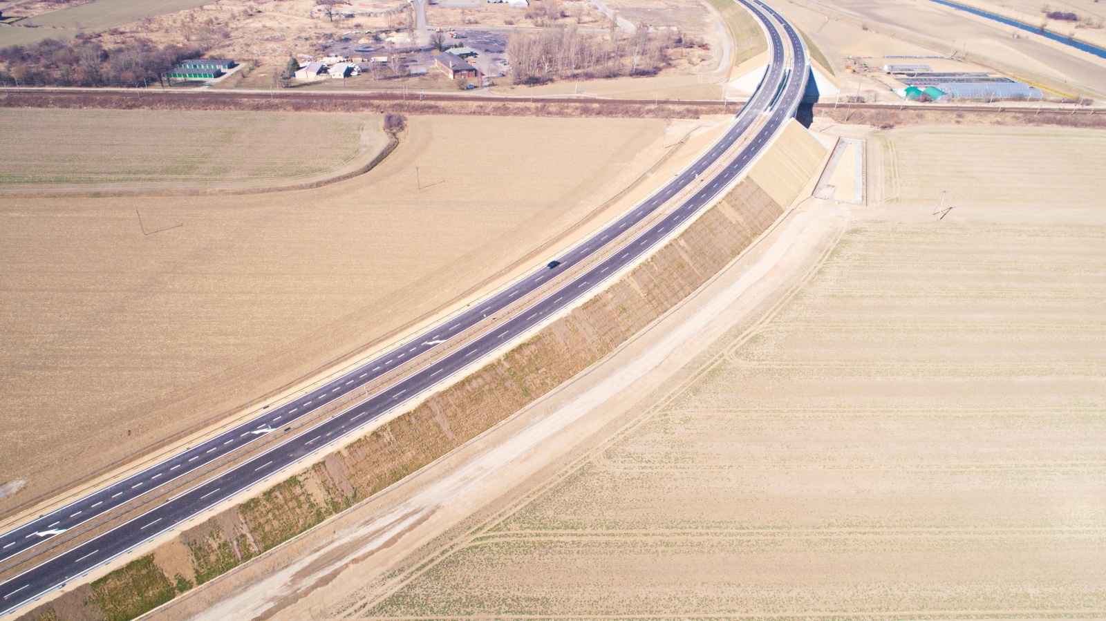 Zdjęcie w galerii na portalu naszraciborz.pl: Wschodnia obwodnica Raciborza aspiruje do miana budowy XXI w. wiadomości z regionu