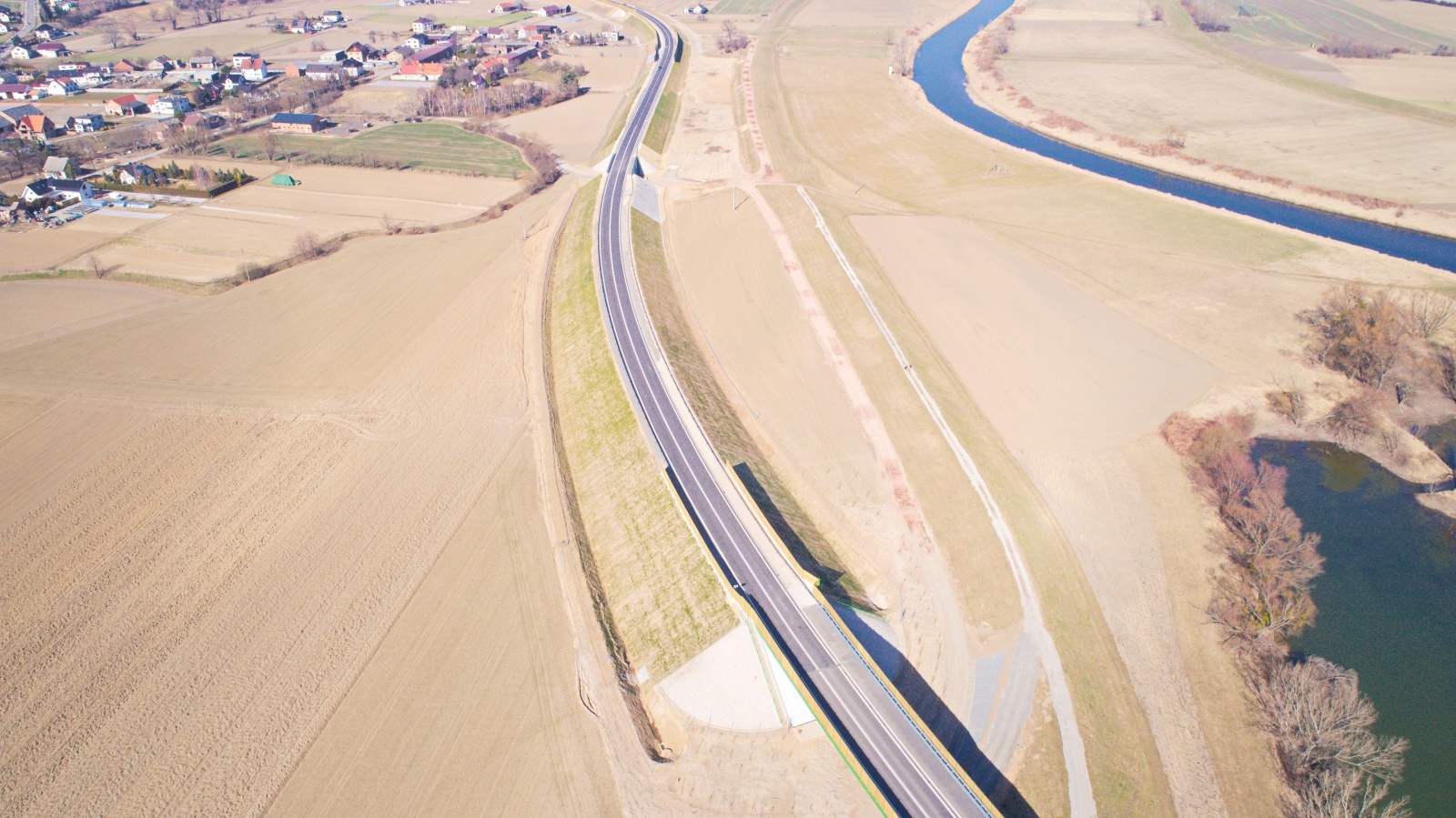 Zdjęcie w galerii na portalu naszraciborz.pl: Wschodnia obwodnica Raciborza aspiruje do miana budowy XXI w. wiadomości z regionu