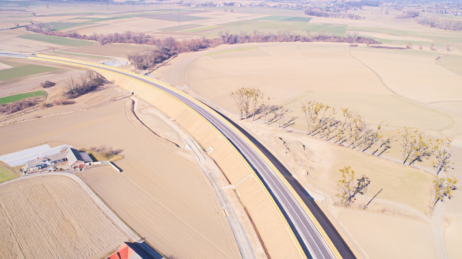 Zdjęcie w galerii na portalu naszraciborz.pl: Wschodnia obwodnica Raciborza aspiruje do miana budowy XXI w. wiadomości z regionu