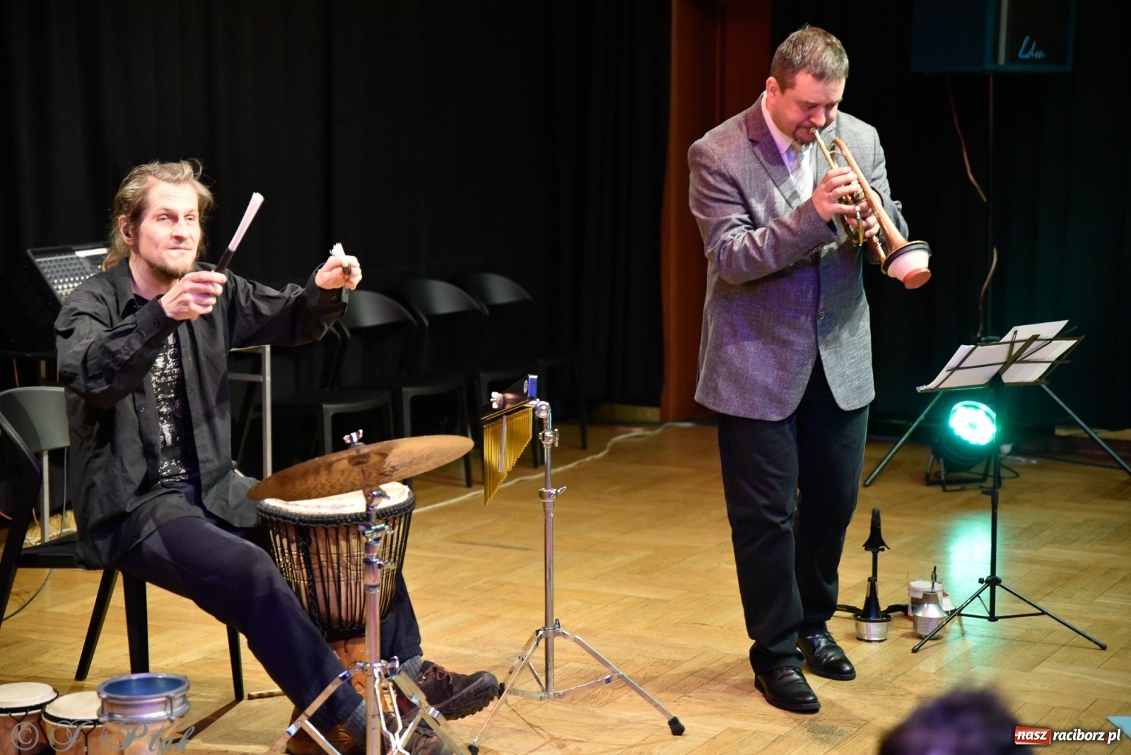 Zdjęcie w galerii na portalu naszraciborz.pl: Muzykalne rodzinki, czyli maluchy w krainie dźwięku wiadomości z regionu