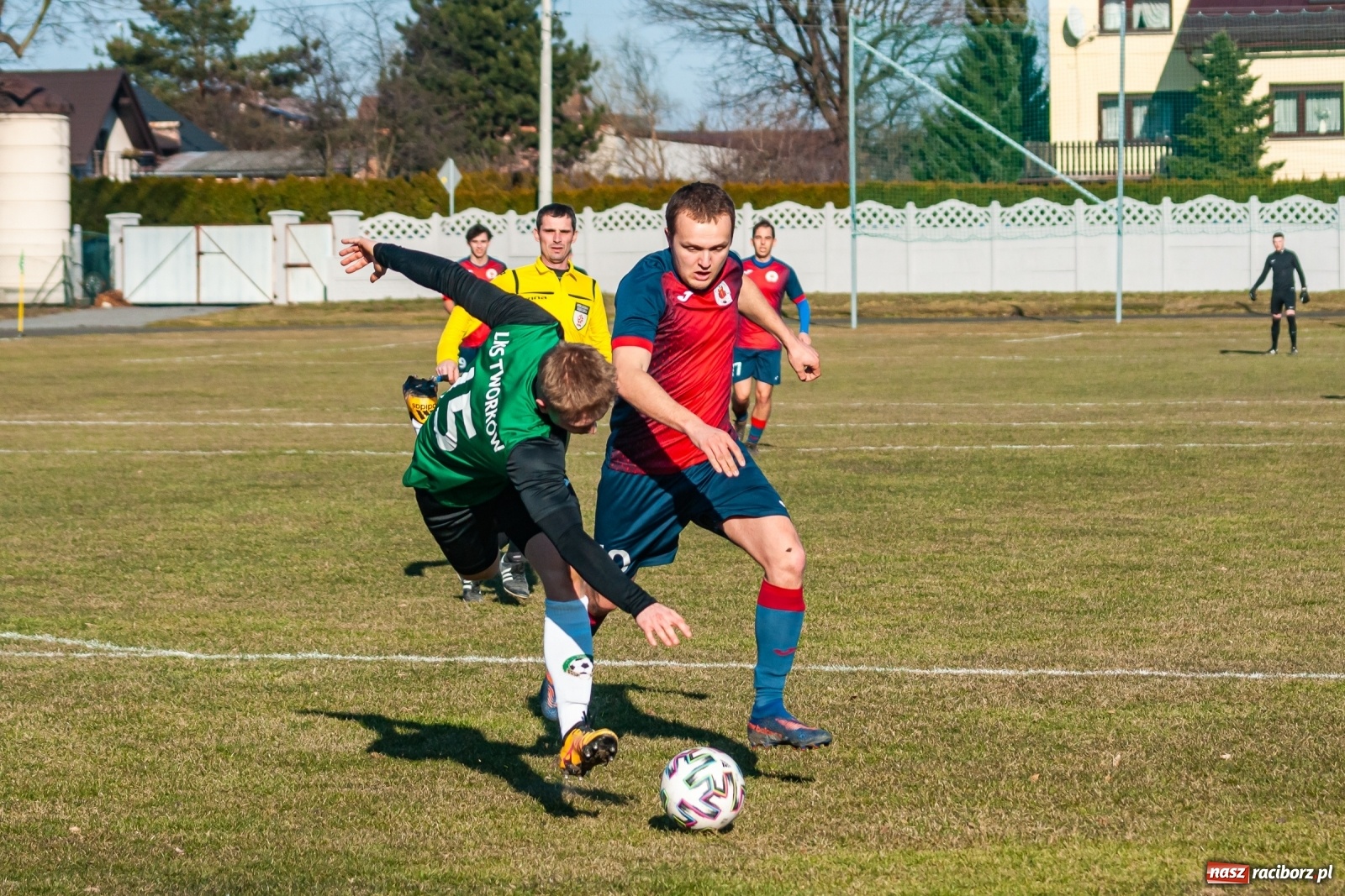 Zdjęcie w galerii na portalu naszraciborz.pl: Outsider pozbawił Tworków zwycięstwa [FOTO] wiadomości z regionu