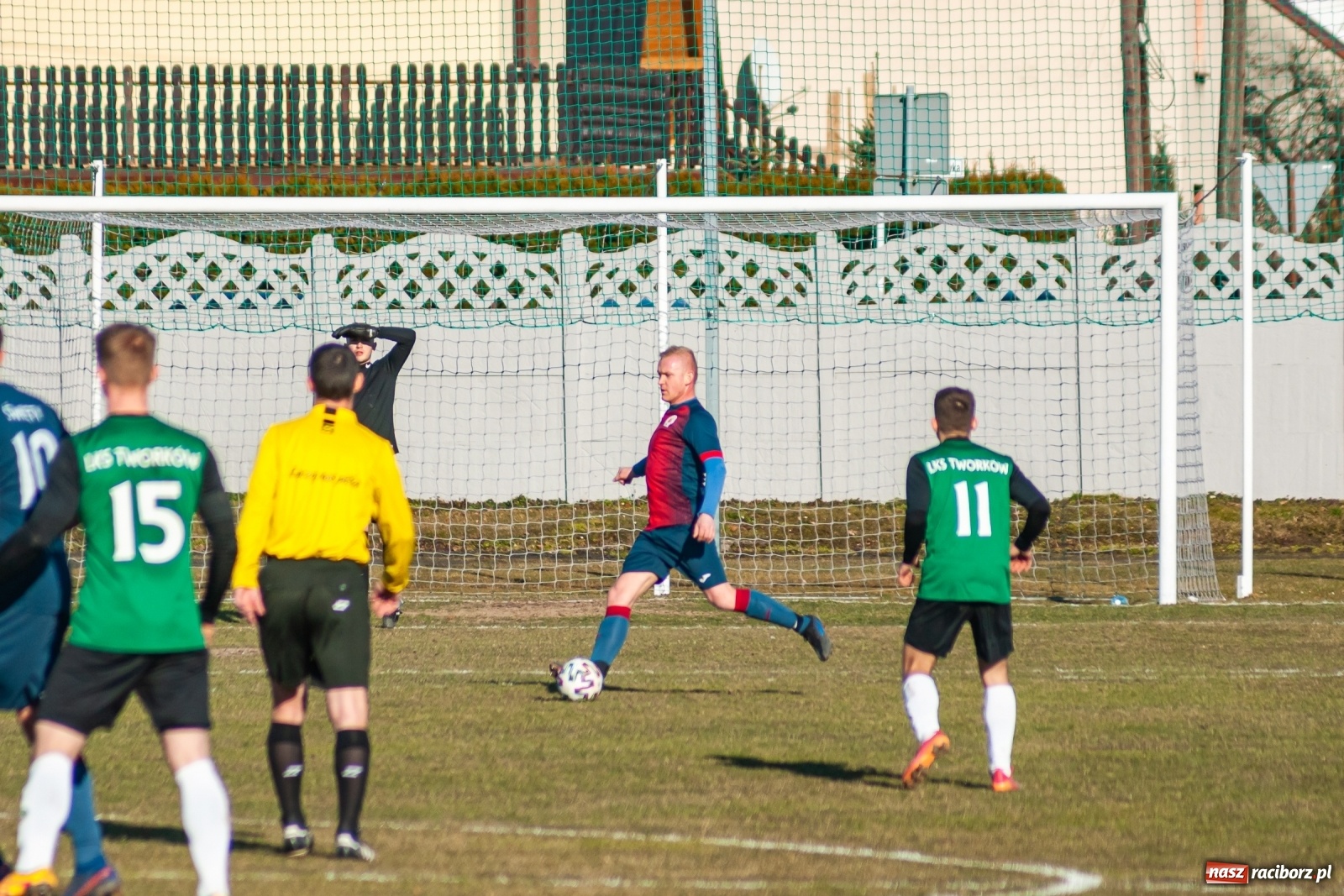 Zdjęcie w galerii na portalu naszraciborz.pl: Outsider pozbawił Tworków zwycięstwa [FOTO] wiadomości z regionu