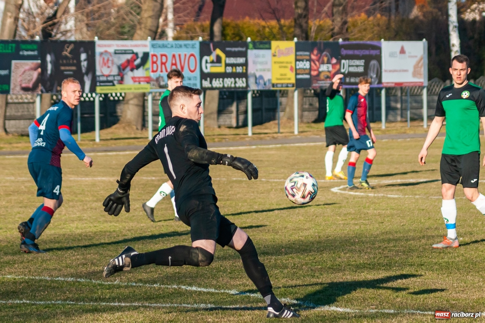 Zdjęcie w galerii na portalu naszraciborz.pl: Outsider pozbawił Tworków zwycięstwa [FOTO] wiadomości z regionu