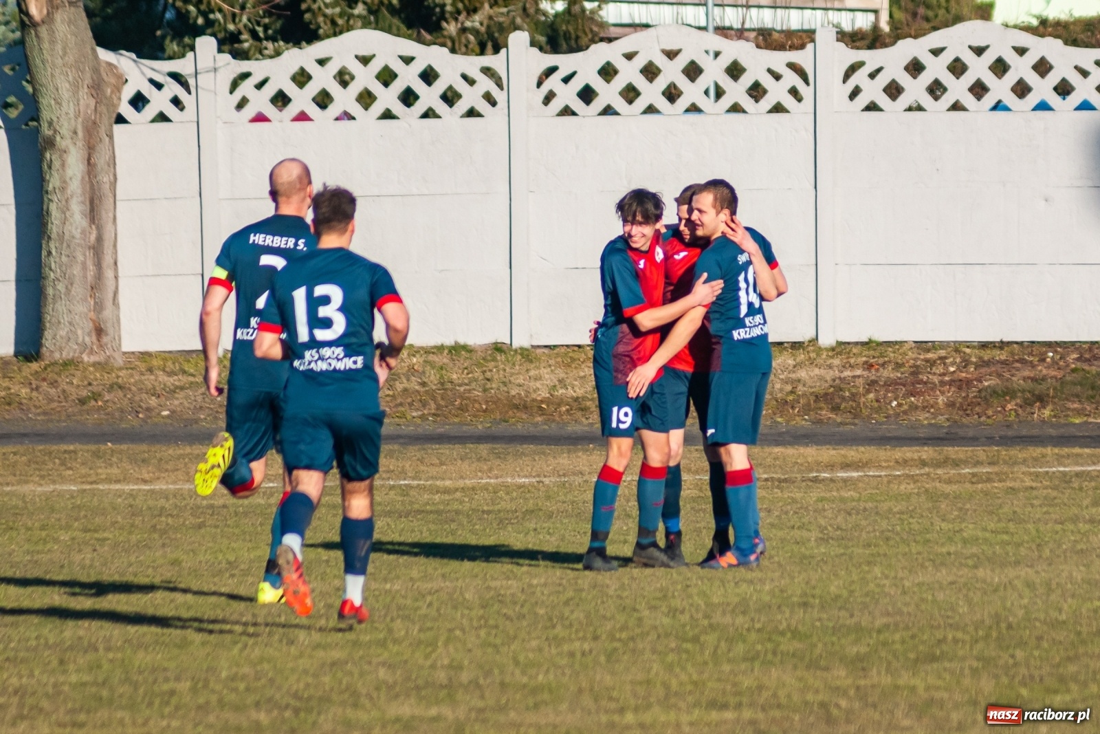 Zdjęcie w galerii na portalu naszraciborz.pl: Outsider pozbawił Tworków zwycięstwa [FOTO] wiadomości z regionu