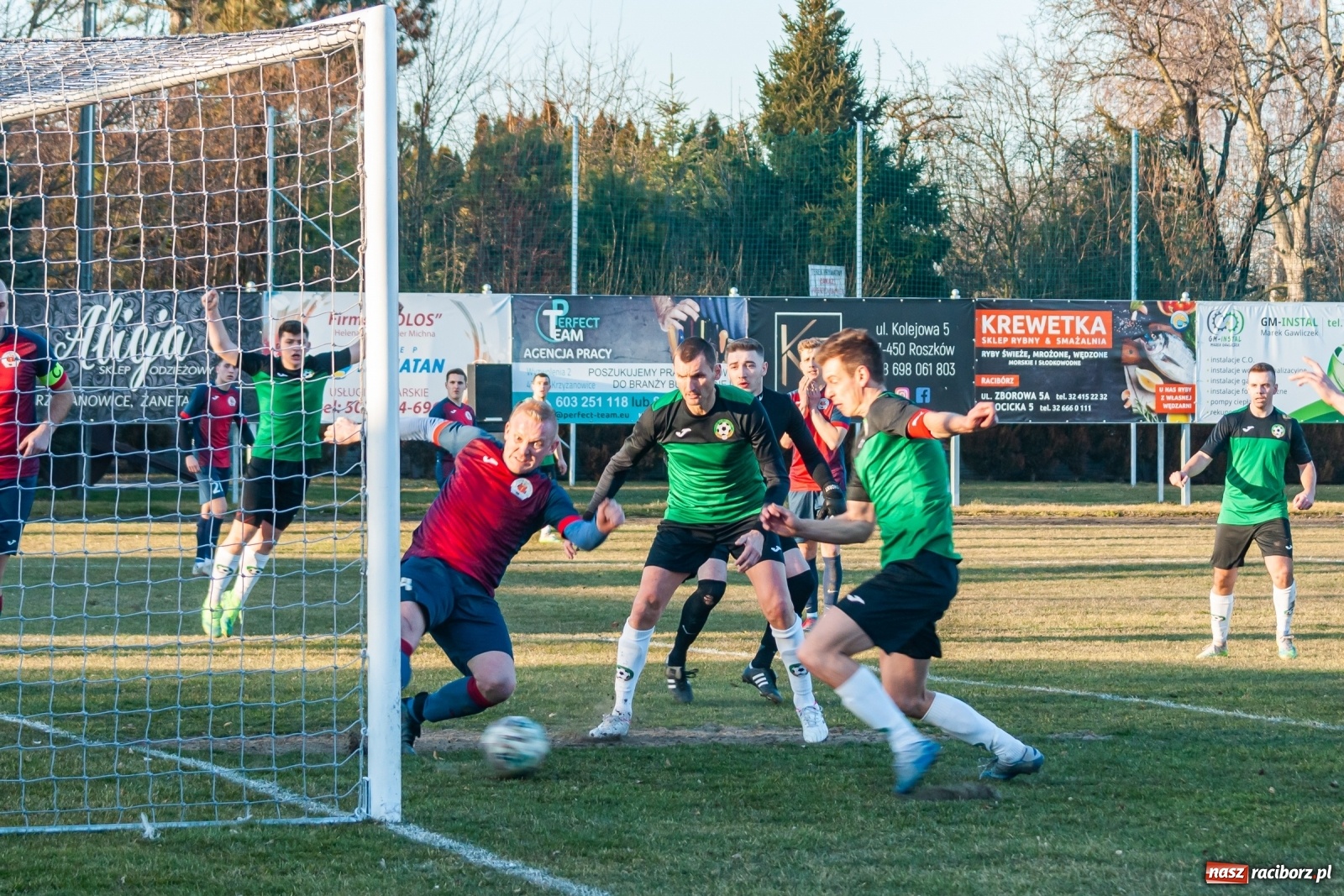 Zdjęcie w galerii na portalu naszraciborz.pl: Outsider pozbawił Tworków zwycięstwa [FOTO] wiadomości z regionu