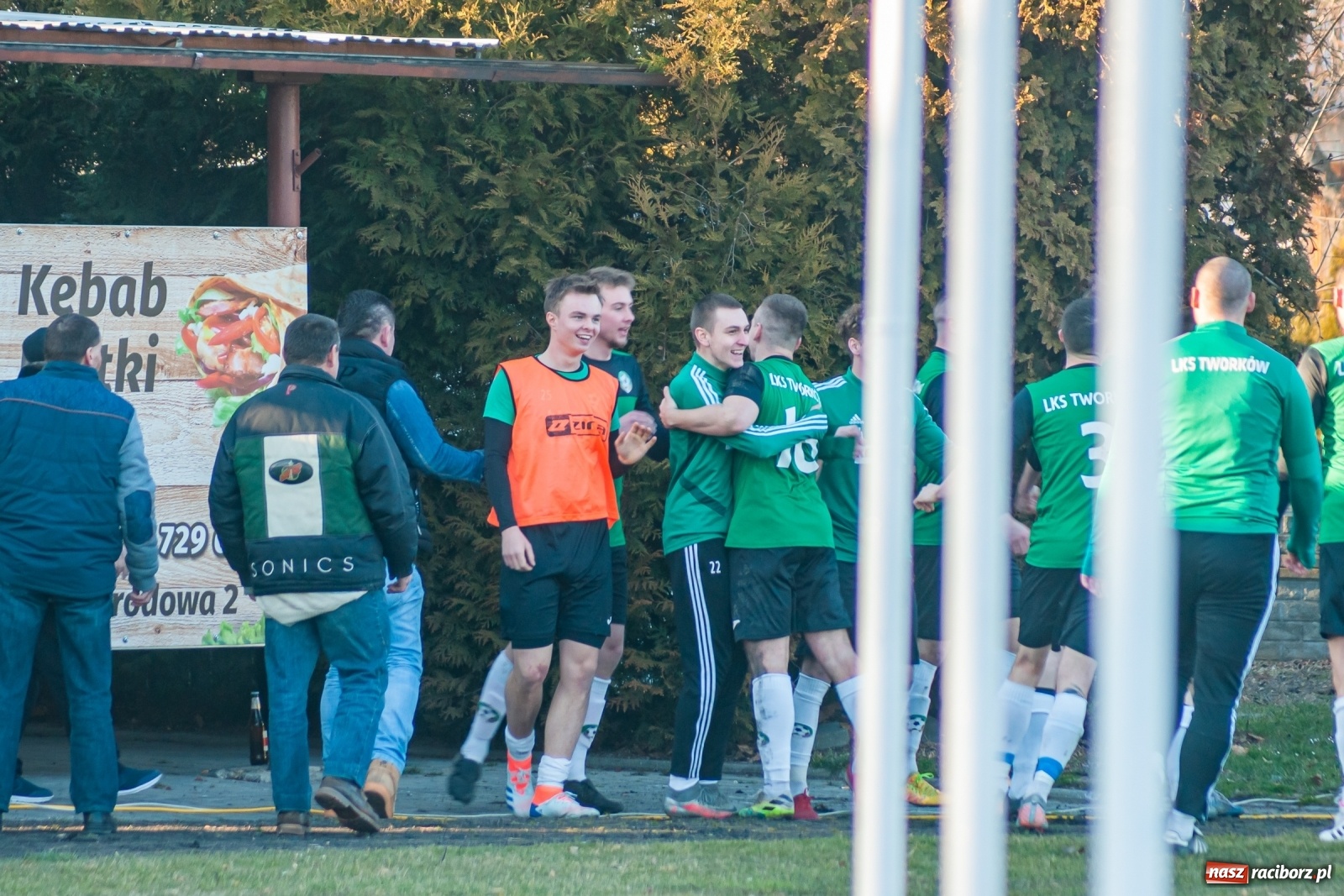 Zdjęcie w galerii na portalu naszraciborz.pl: Outsider pozbawił Tworków zwycięstwa [FOTO] wiadomości z regionu