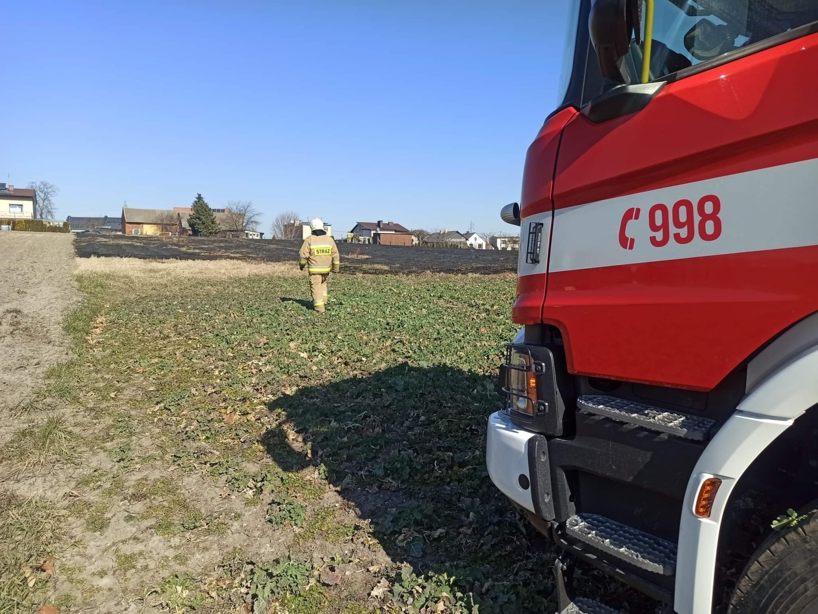 Zdjęcie w galerii na portalu naszraciborz.pl: Raport 998. Volkswagen i toyota zderzyły się w Żerdzinach wiadomości z regionu