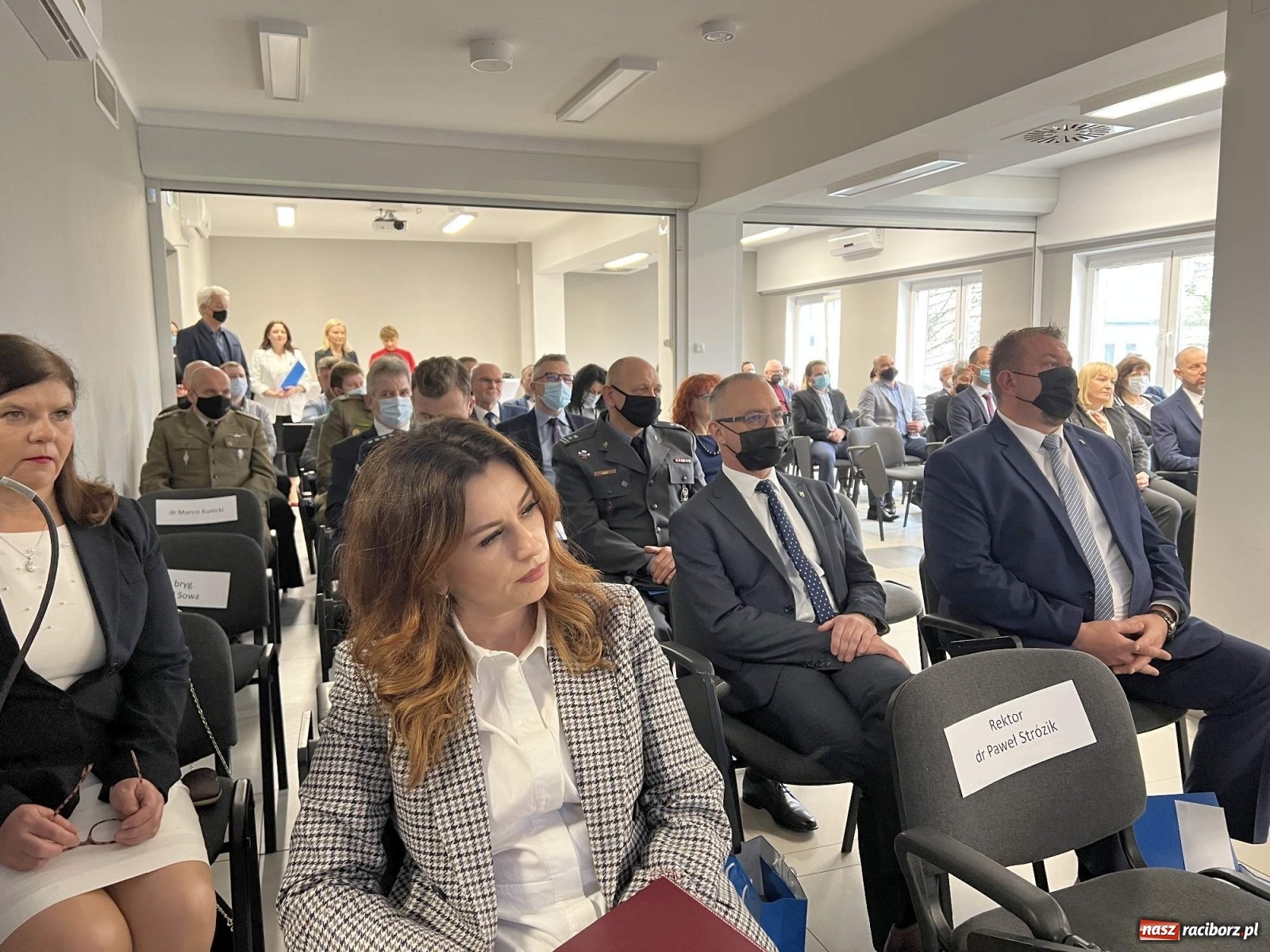 Zdjęcie w galerii na portalu naszraciborz.pl: Kształcenie pielęgniarek w Raciborzu wkroczyło w nowy wymiar wiadomości z regionu