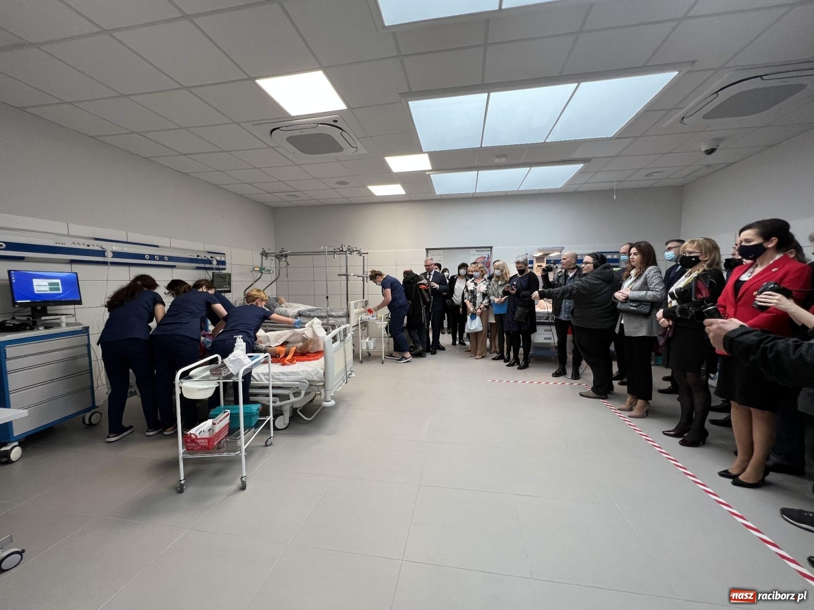 Zdjęcie w galerii na portalu naszraciborz.pl: Kształcenie pielęgniarek w Raciborzu wkroczyło w nowy wymiar wiadomości z regionu