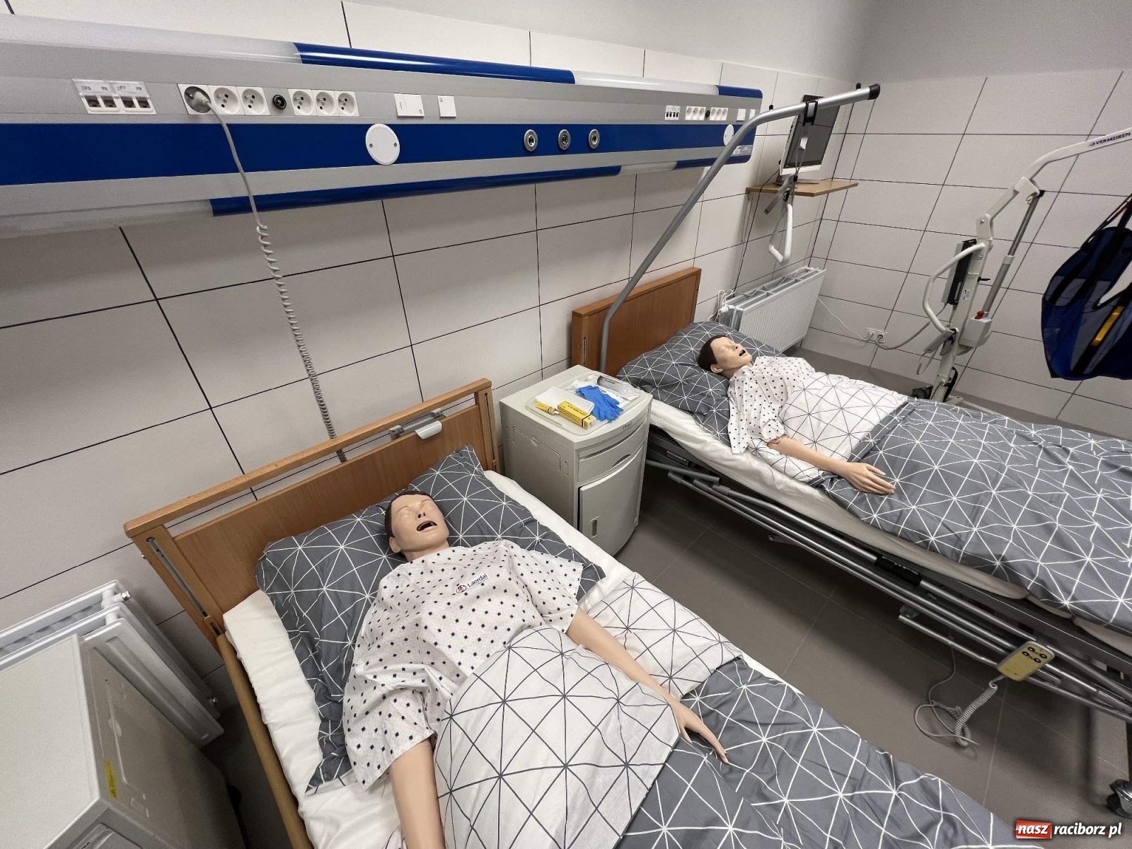 Zdjęcie w galerii na portalu naszraciborz.pl: Kształcenie pielęgniarek w Raciborzu wkroczyło w nowy wymiar wiadomości z regionu