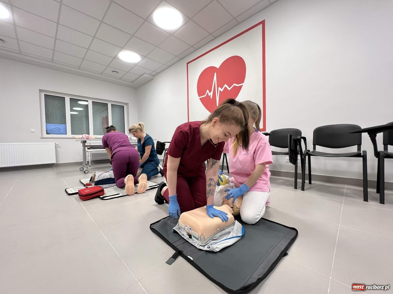 Zdjęcie w galerii na portalu naszraciborz.pl: Kształcenie pielęgniarek w Raciborzu wkroczyło w nowy wymiar wiadomości z regionu