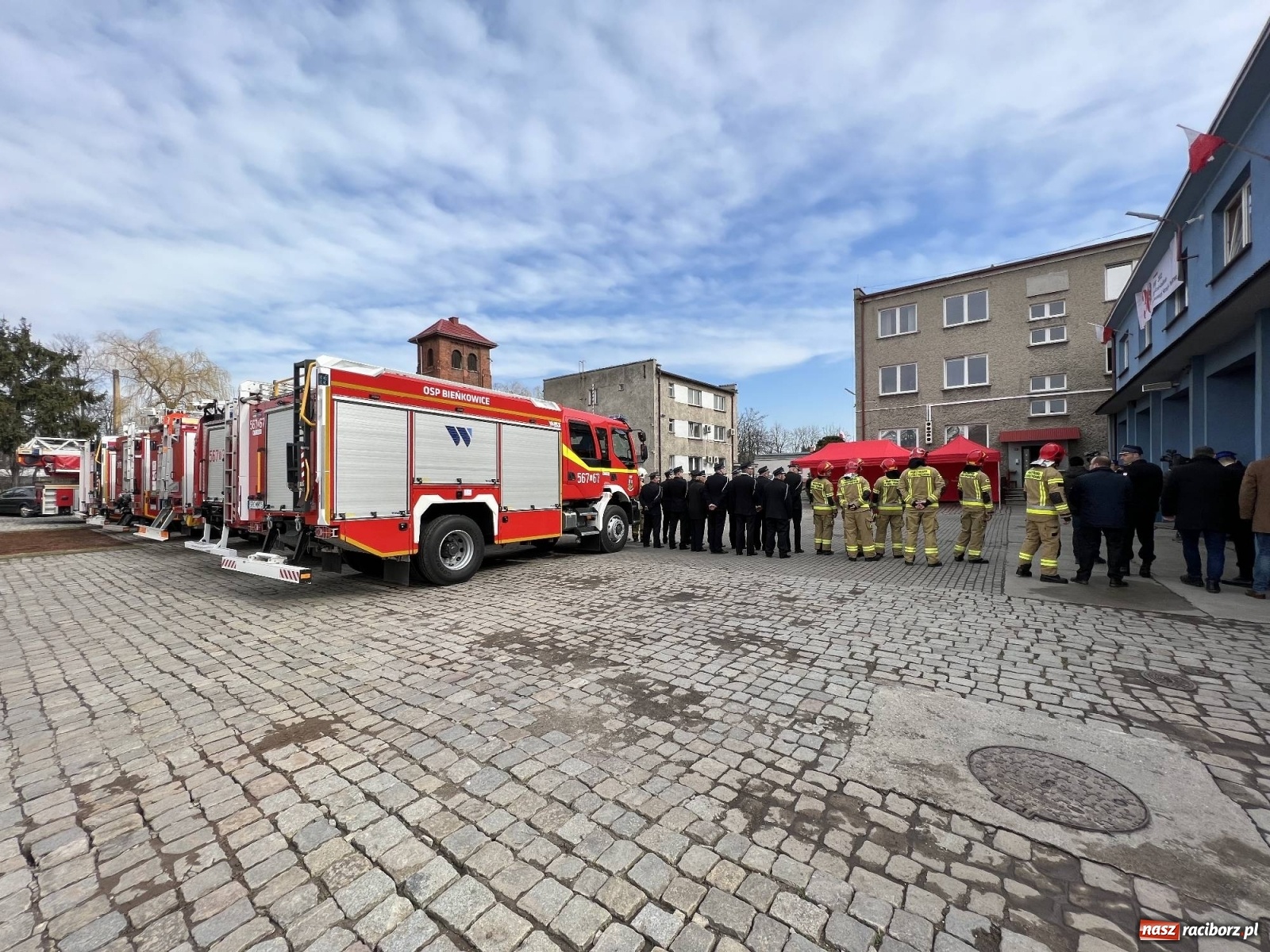 Zdjęcie w galerii na portalu naszraciborz.pl: Wozy przekazane, jednostki włączone, teraz czas na nową komendę [FOTO i WIDEO] wiadomości z regionu
