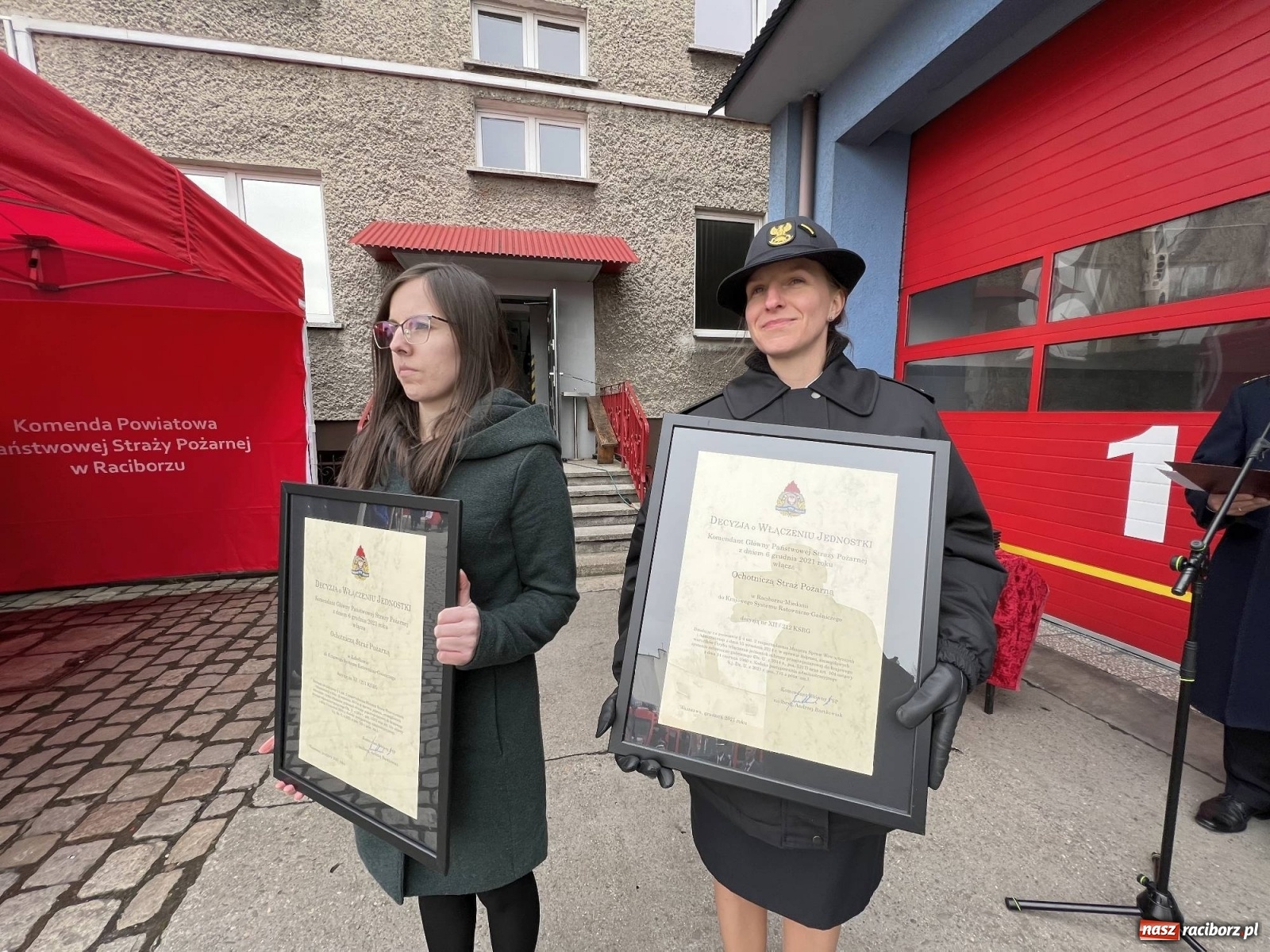 Zdjęcie w galerii na portalu naszraciborz.pl: Wozy przekazane, jednostki włączone, teraz czas na nową komendę [FOTO i WIDEO] wiadomości z regionu