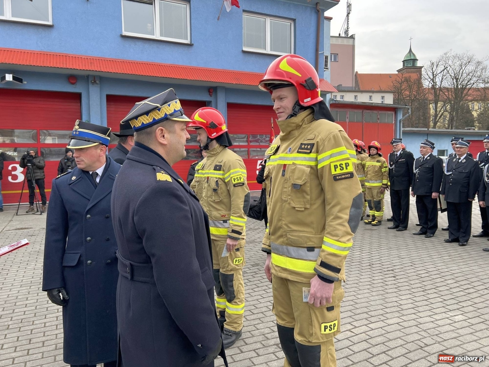 Zdjęcie w galerii na portalu naszraciborz.pl: Wozy przekazane, jednostki włączone, teraz czas na nową komendę [FOTO i WIDEO] wiadomości z regionu