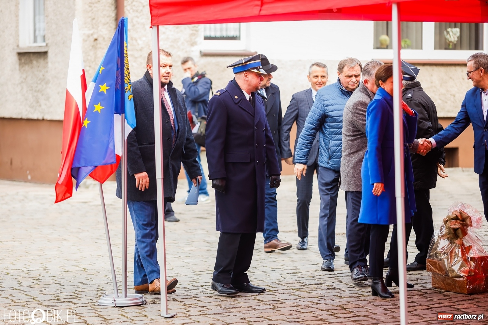 Zdjęcie w galerii na portalu naszraciborz.pl: Wozy przekazane, jednostki włączone, teraz czas na nową komendę [FOTO i WIDEO] wiadomości z regionu
