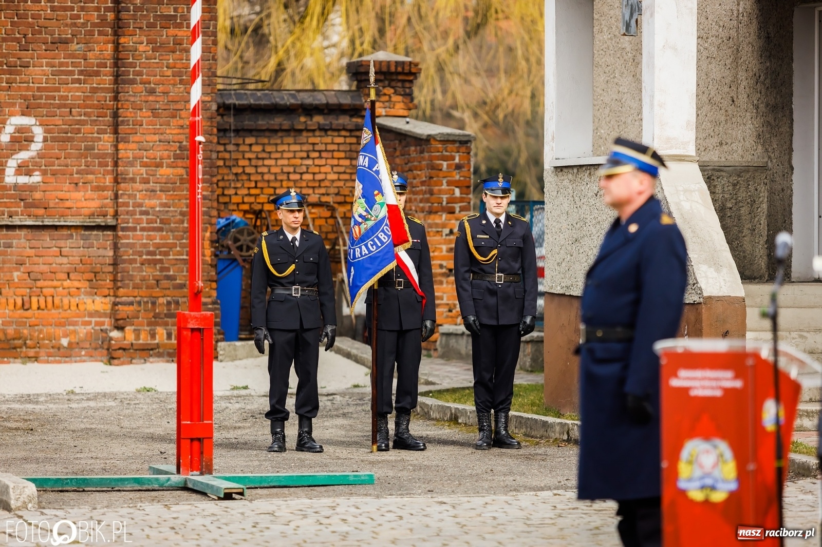 Zdjęcie w galerii na portalu naszraciborz.pl: Wozy przekazane, jednostki włączone, teraz czas na nową komendę [FOTO i WIDEO] wiadomości z regionu
