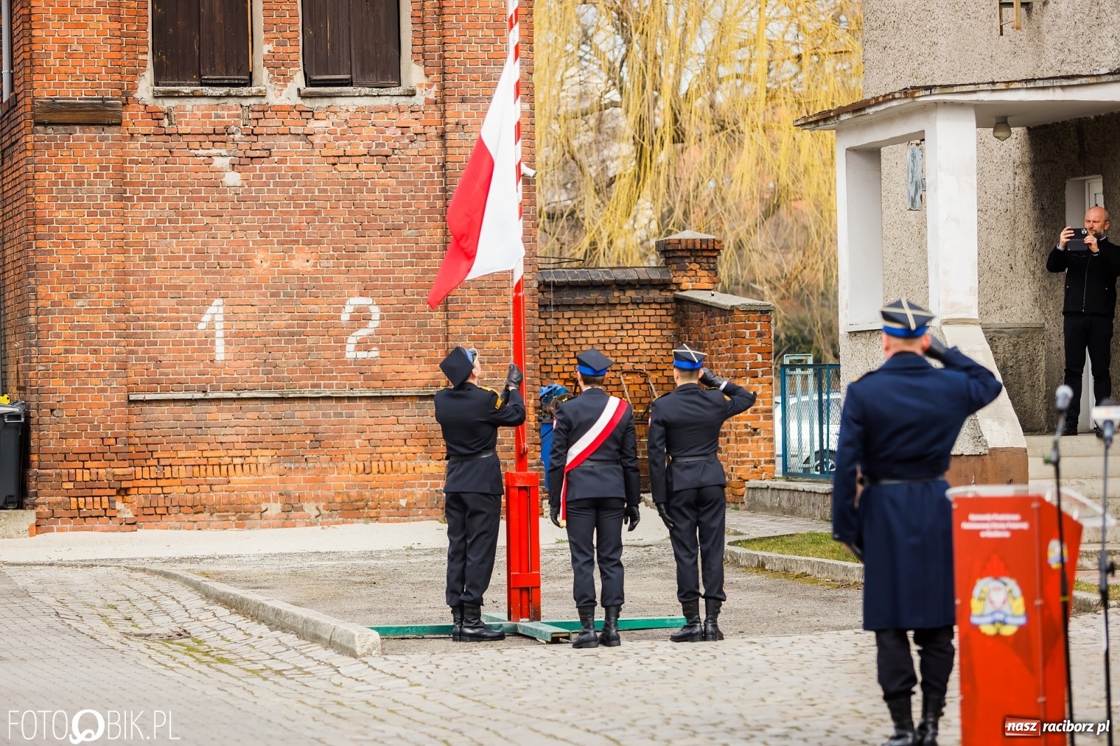 Zdjęcie w galerii na portalu naszraciborz.pl: Wozy przekazane, jednostki włączone, teraz czas na nową komendę [FOTO i WIDEO] wiadomości z regionu