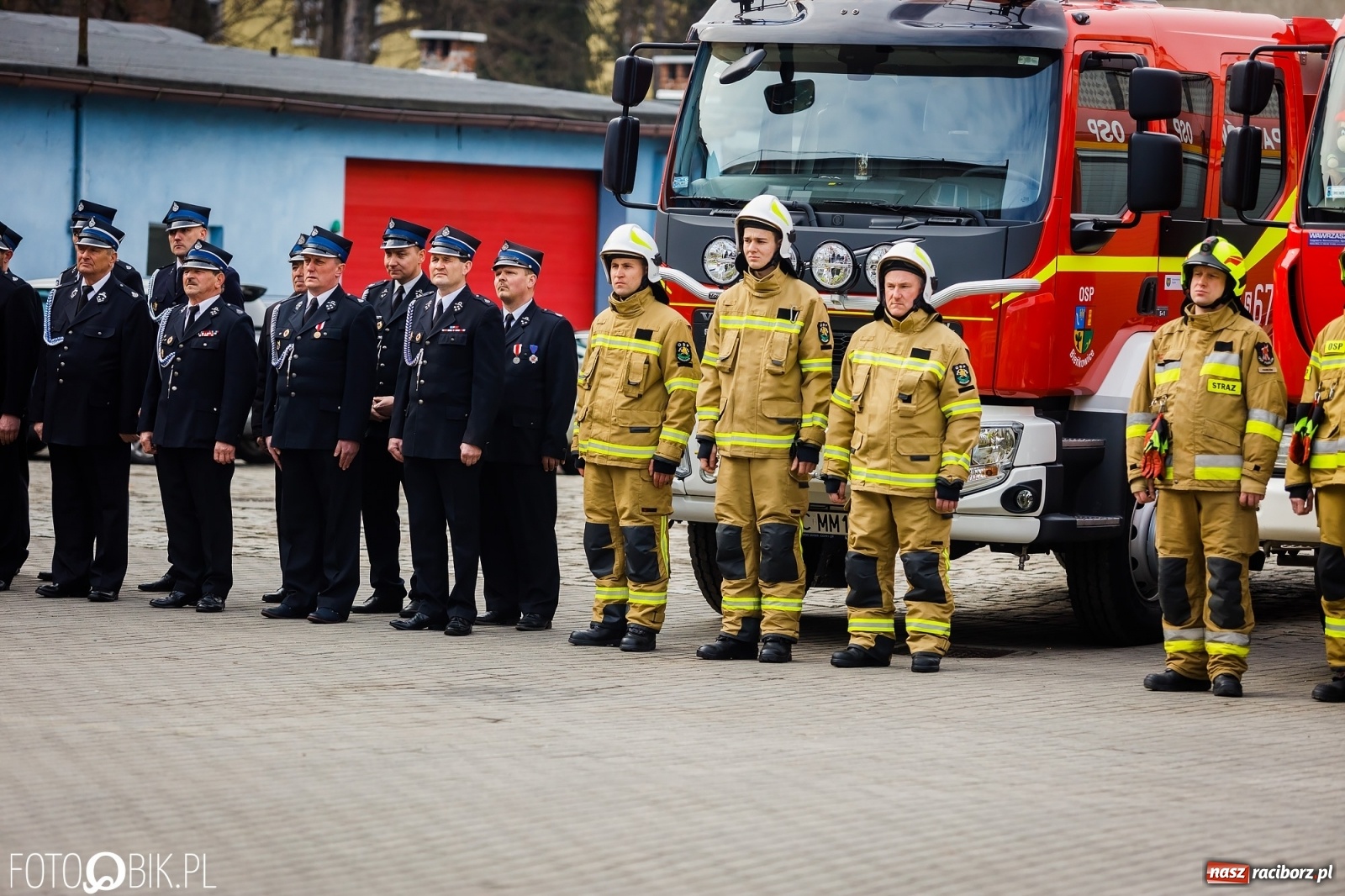 Zdjęcie w galerii na portalu naszraciborz.pl: Wozy przekazane, jednostki włączone, teraz czas na nową komendę [FOTO i WIDEO] wiadomości z regionu
