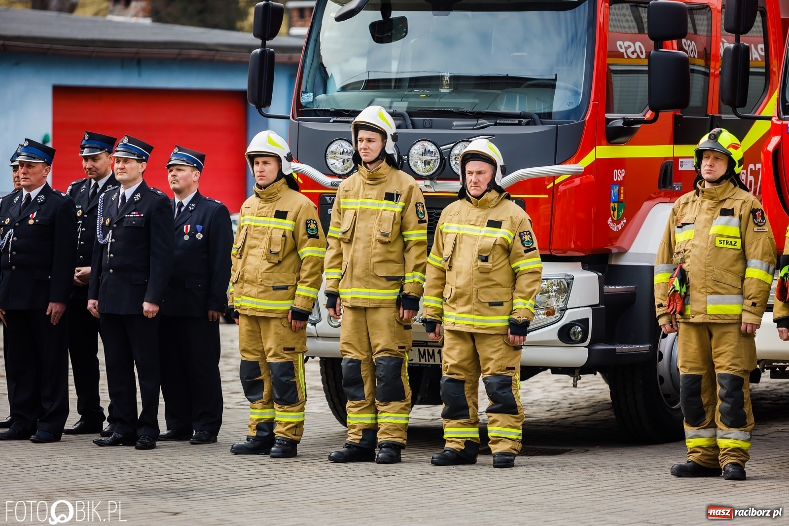 Zdjęcie w galerii na portalu naszraciborz.pl: Wozy przekazane, jednostki włączone, teraz czas na nową komendę [FOTO i WIDEO] wiadomości z regionu