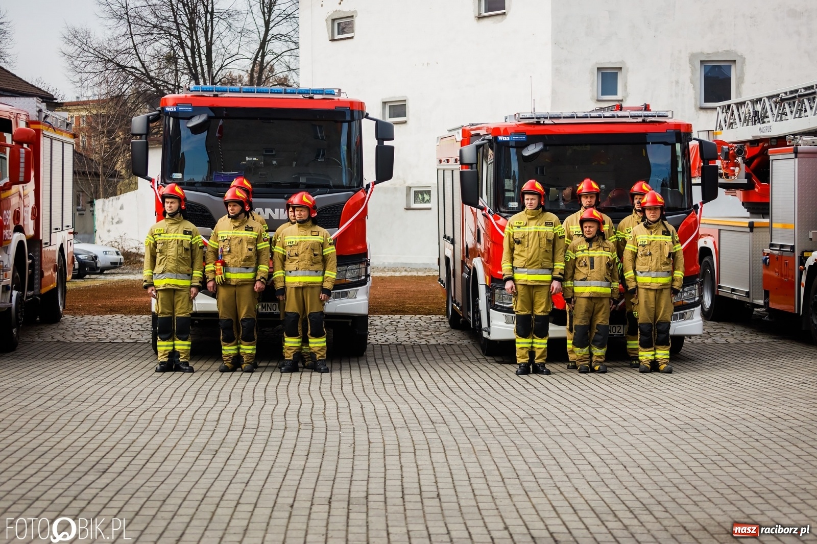 Zdjęcie w galerii na portalu naszraciborz.pl: Wozy przekazane, jednostki włączone, teraz czas na nową komendę [FOTO i WIDEO] wiadomości z regionu